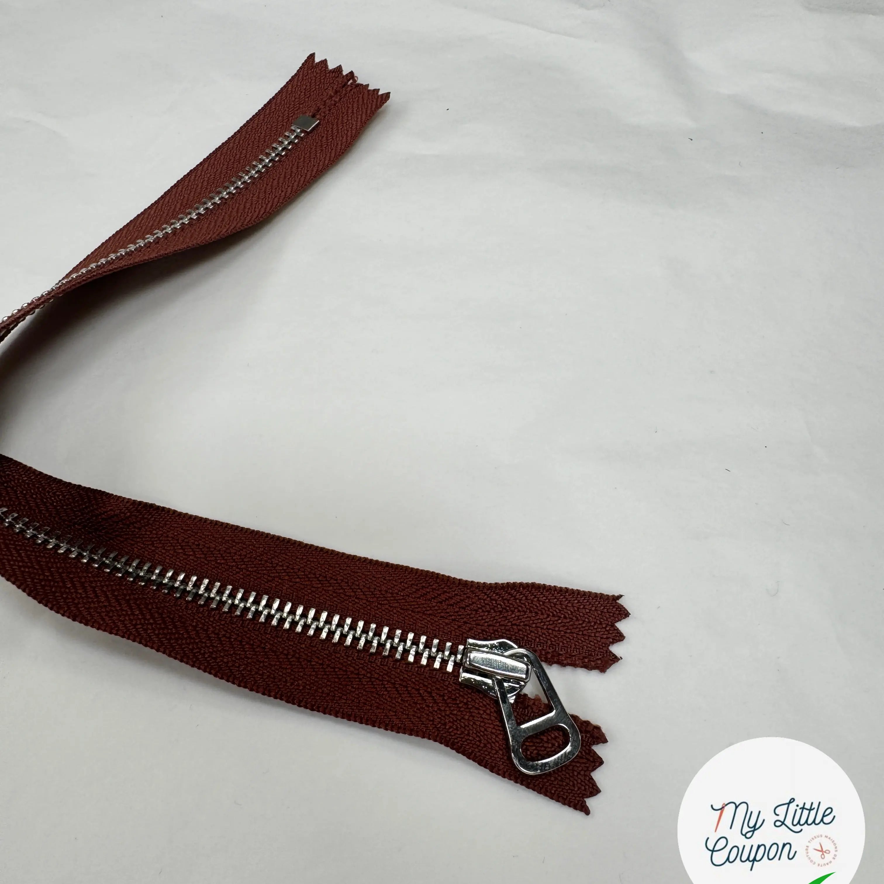 FERMETURE NON SÉPARABLE 25CM ROUX ÉCUREUIL - My Little Coupon