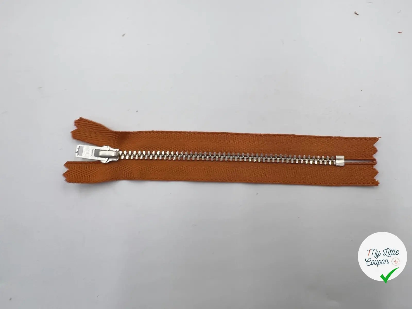 FERMETURE NON SÉPARABLE METAL ARGENT COLORIS OCRE 12CM - My Little Coupon - tissu - coudre