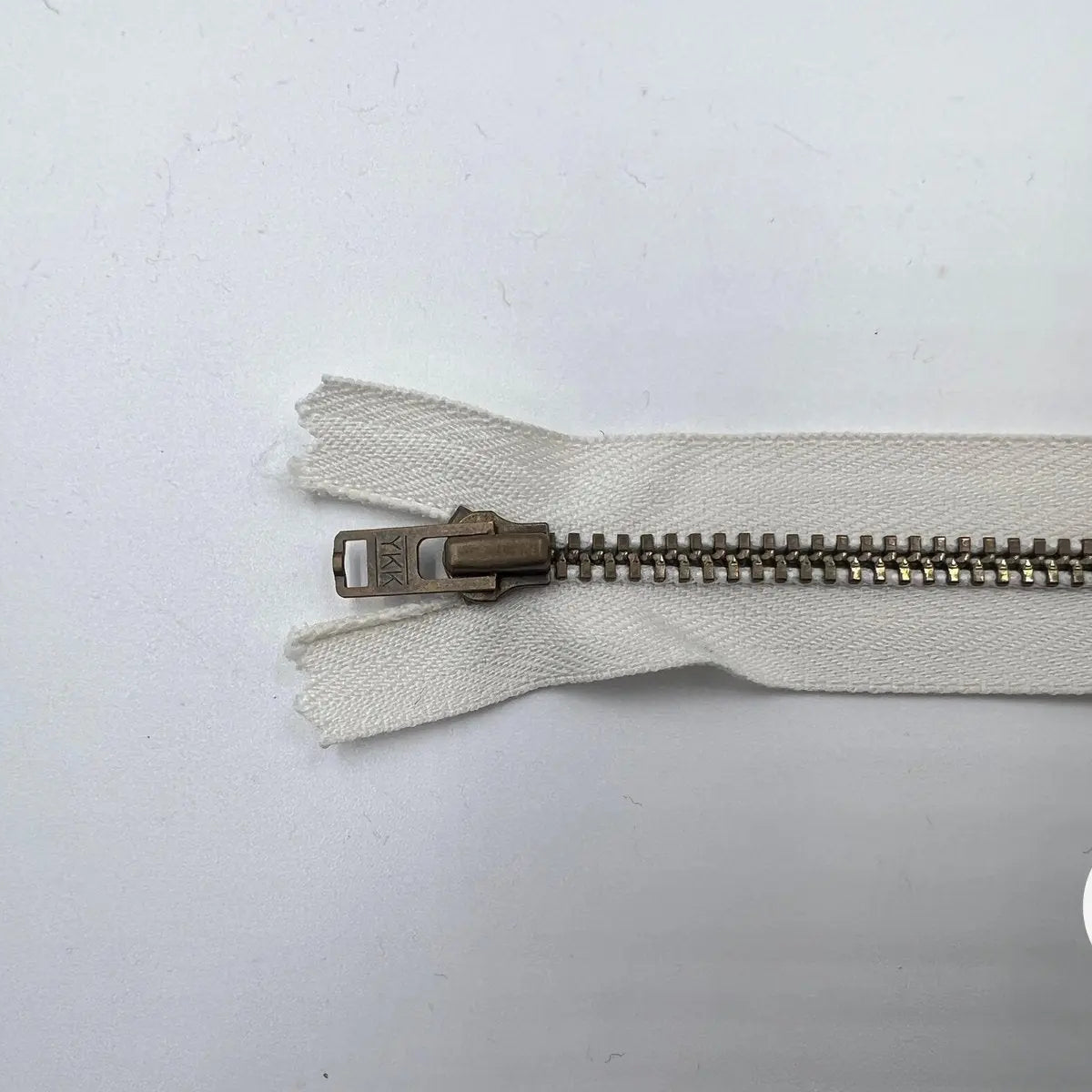 FERMETURE NON SÉPARABLE MÉTAL COLORIS BLANC 15CM - My Little Coupon - tissu - coudre