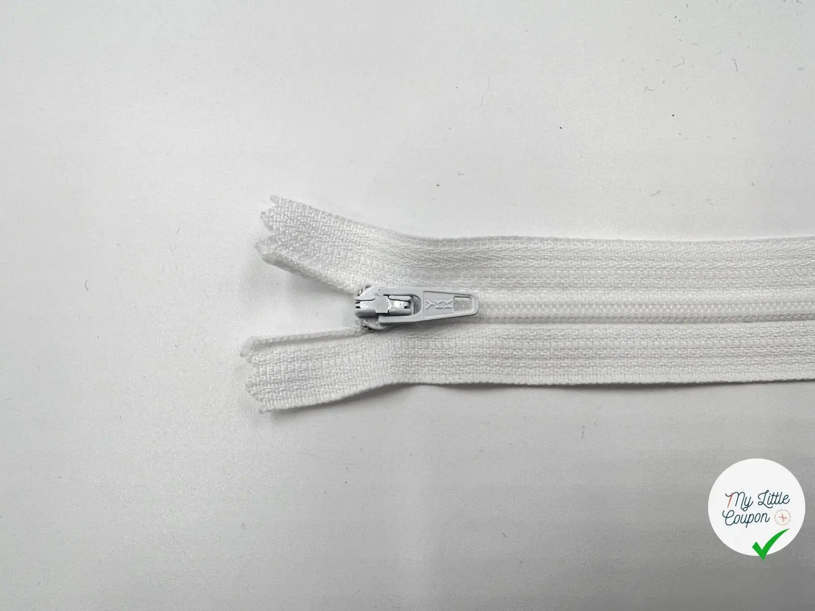 FERMETURE NON SÉPARABLE POLYESTER COLORIS BLANC 15CM - My Little Coupon - tissu - coudre