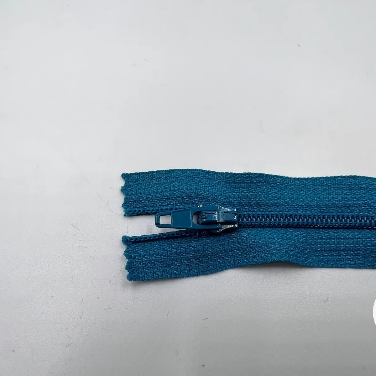 FERMETURE NON SÉPARABLE POLYESTER COLORIS BLEU CANARD 10CM - My Little Coupon - tissu - coudre