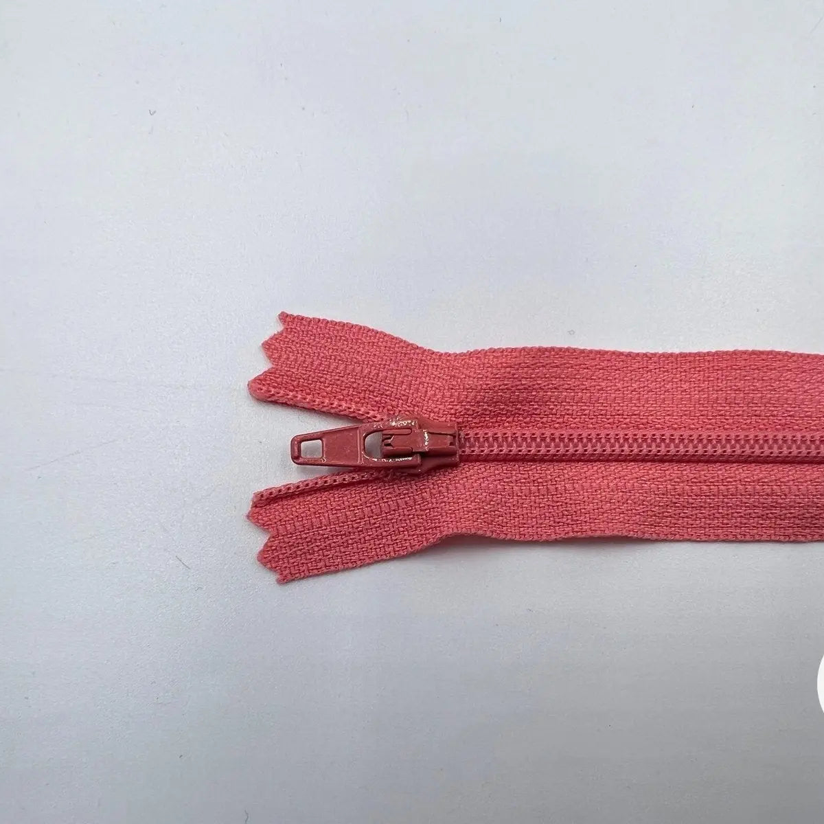 FERMETURE NON SÉPARABLE POLYESTER COLORIS ROSE 12CM - My Little Coupon - tissu - coudre