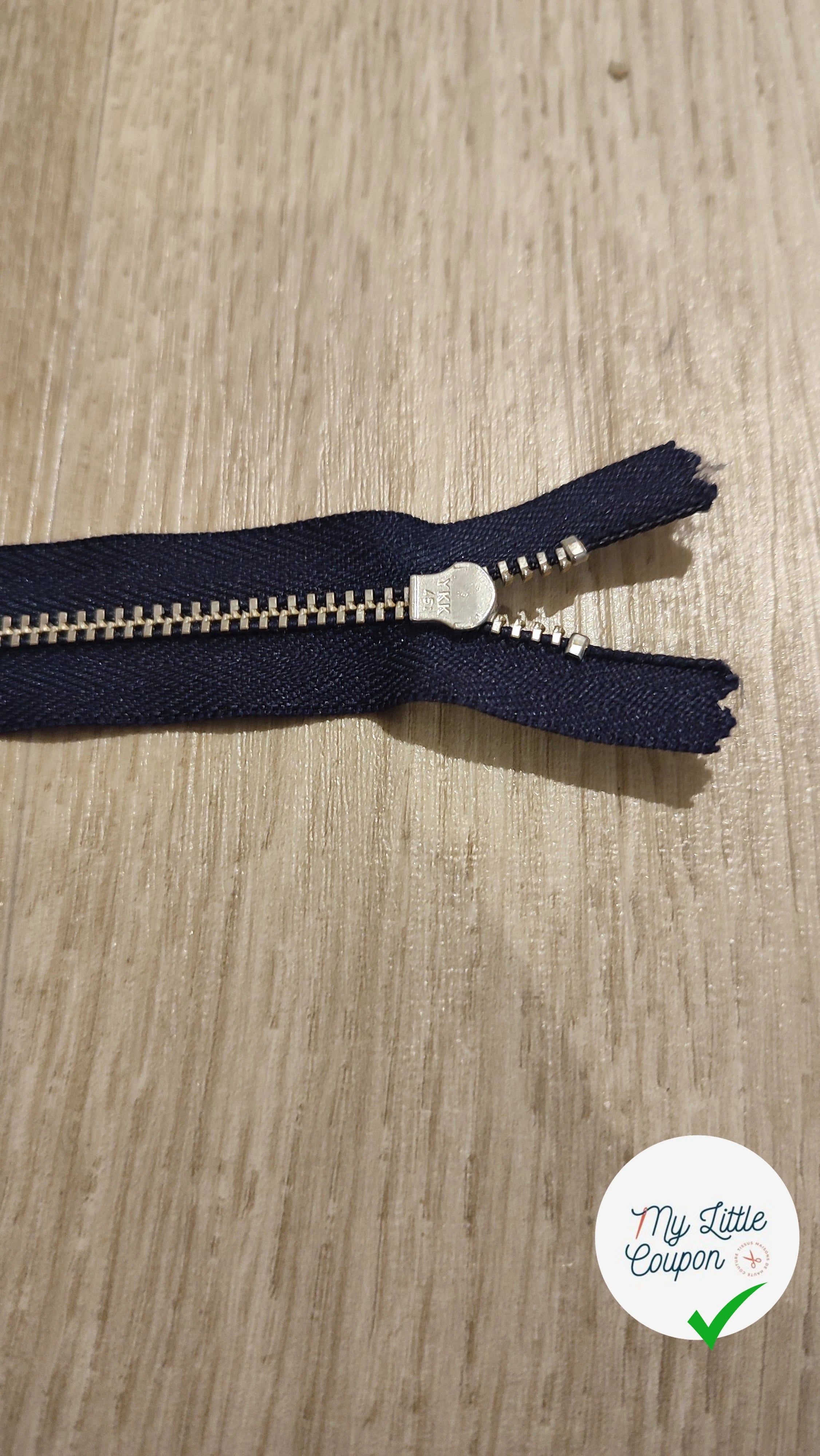 FERMETURE RIRI METAL NON SÉPARABLE 10CM BLEU NUIT - My Little Coupon