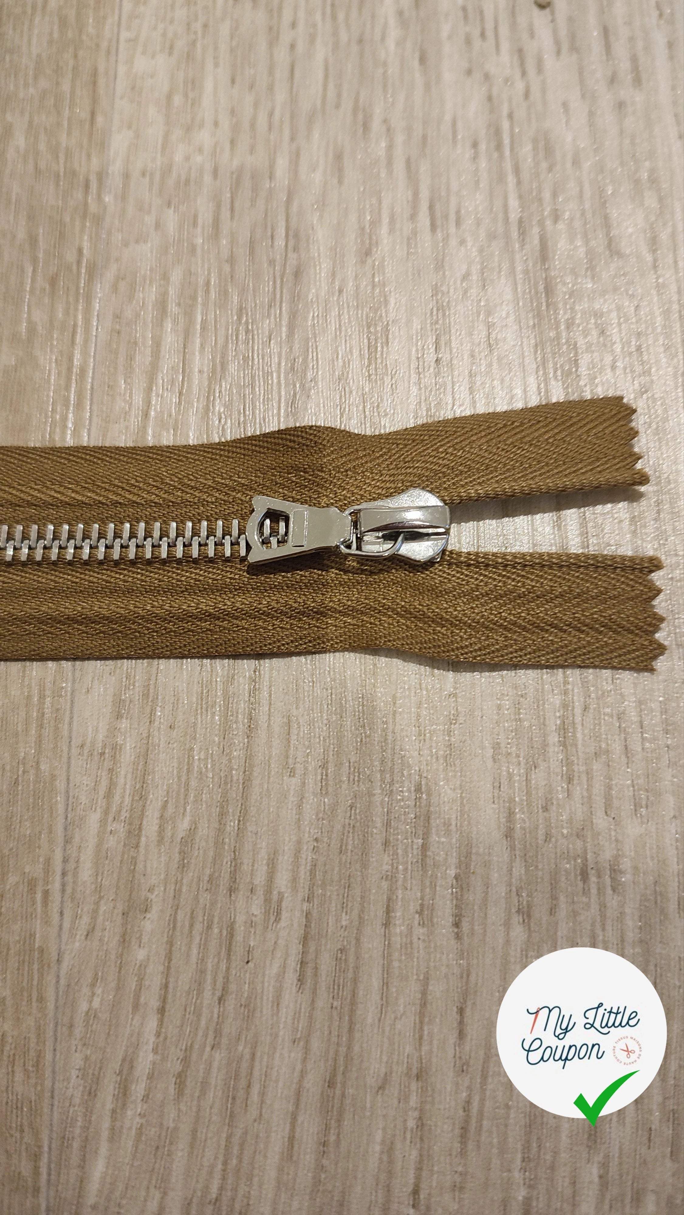 FERMETURE RIRI METAL NON SÉPARABLE 13CM MARRON M6 - My Little Coupon