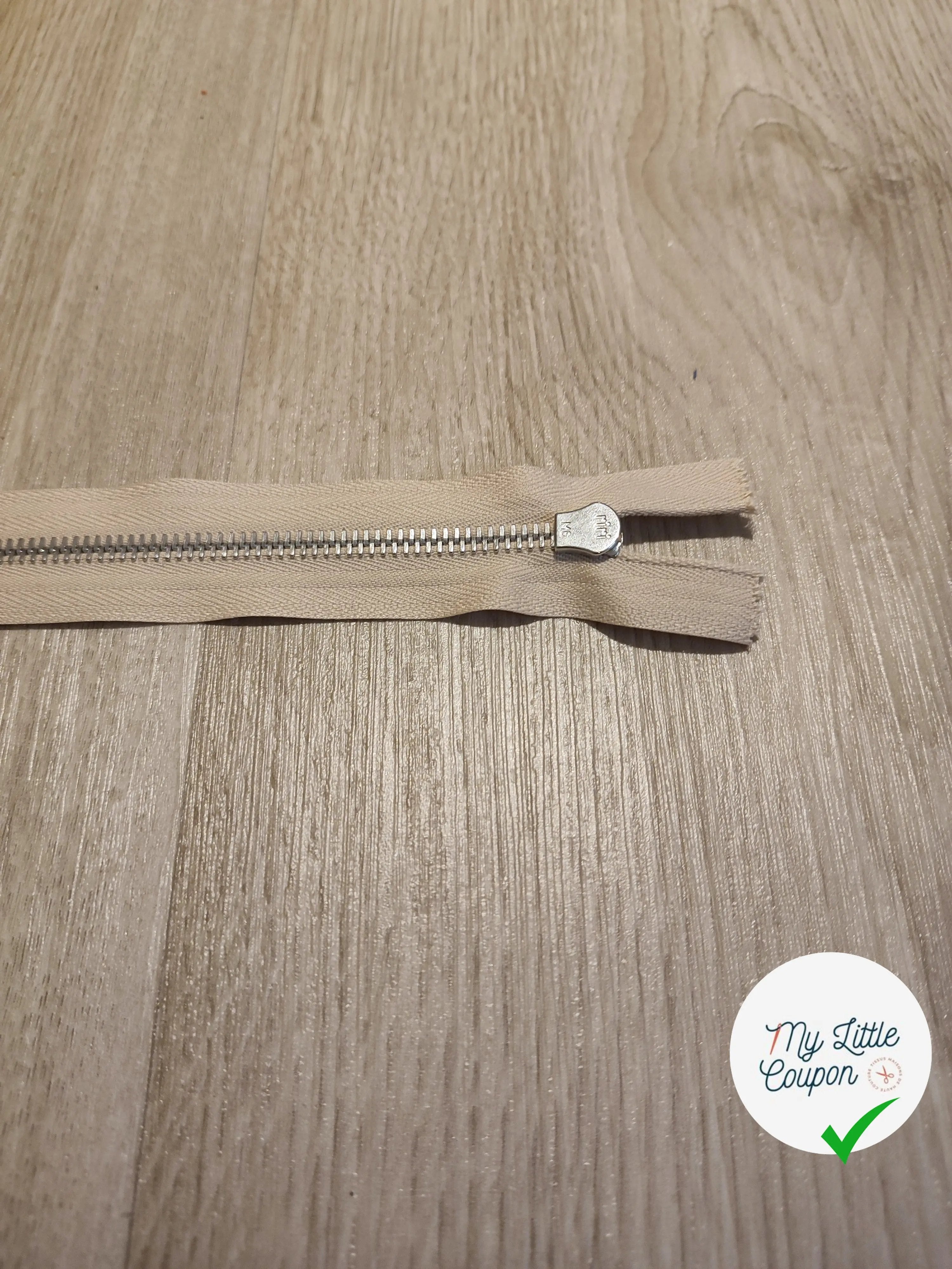 FERMETURE RIRI METAL NON SEPARABLE 15CM BEIGE ROSÉ M6 - My Little Coupon