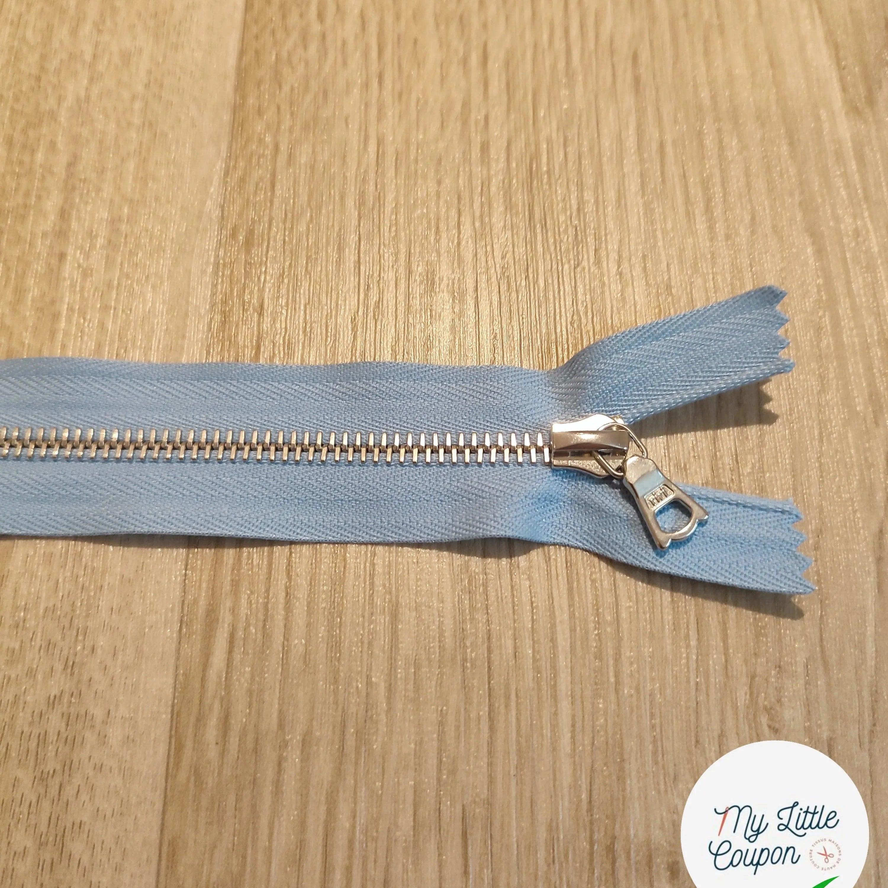 FERMETURE RIRI METAL NON SEPARABLE 15CM BLEU CIEL M6 - My Little Coupon