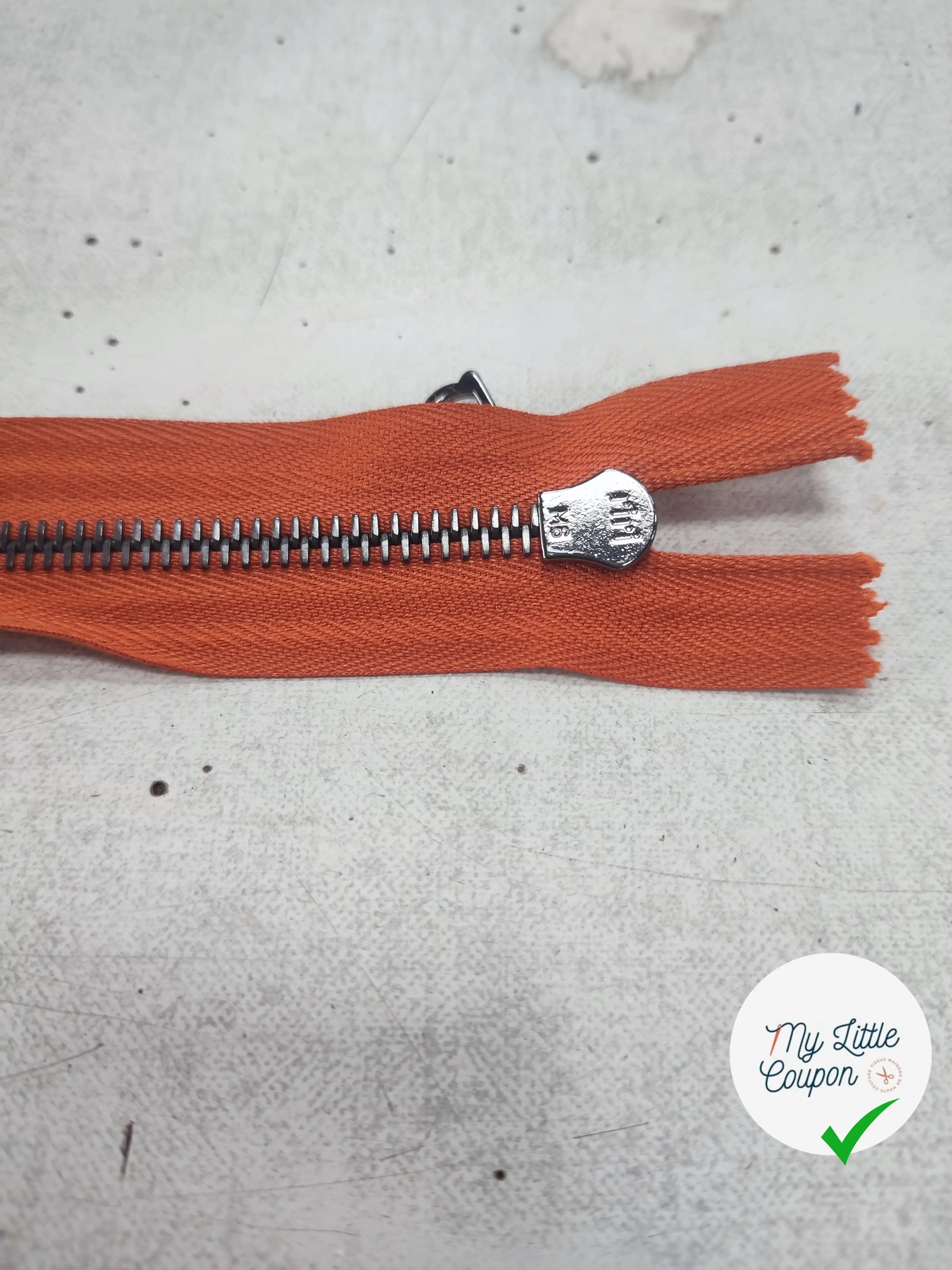FERMETURE RIRI METAL NON SÉPARABLE 15CM ORANGE CITROUILLE M6 - My Little Coupon