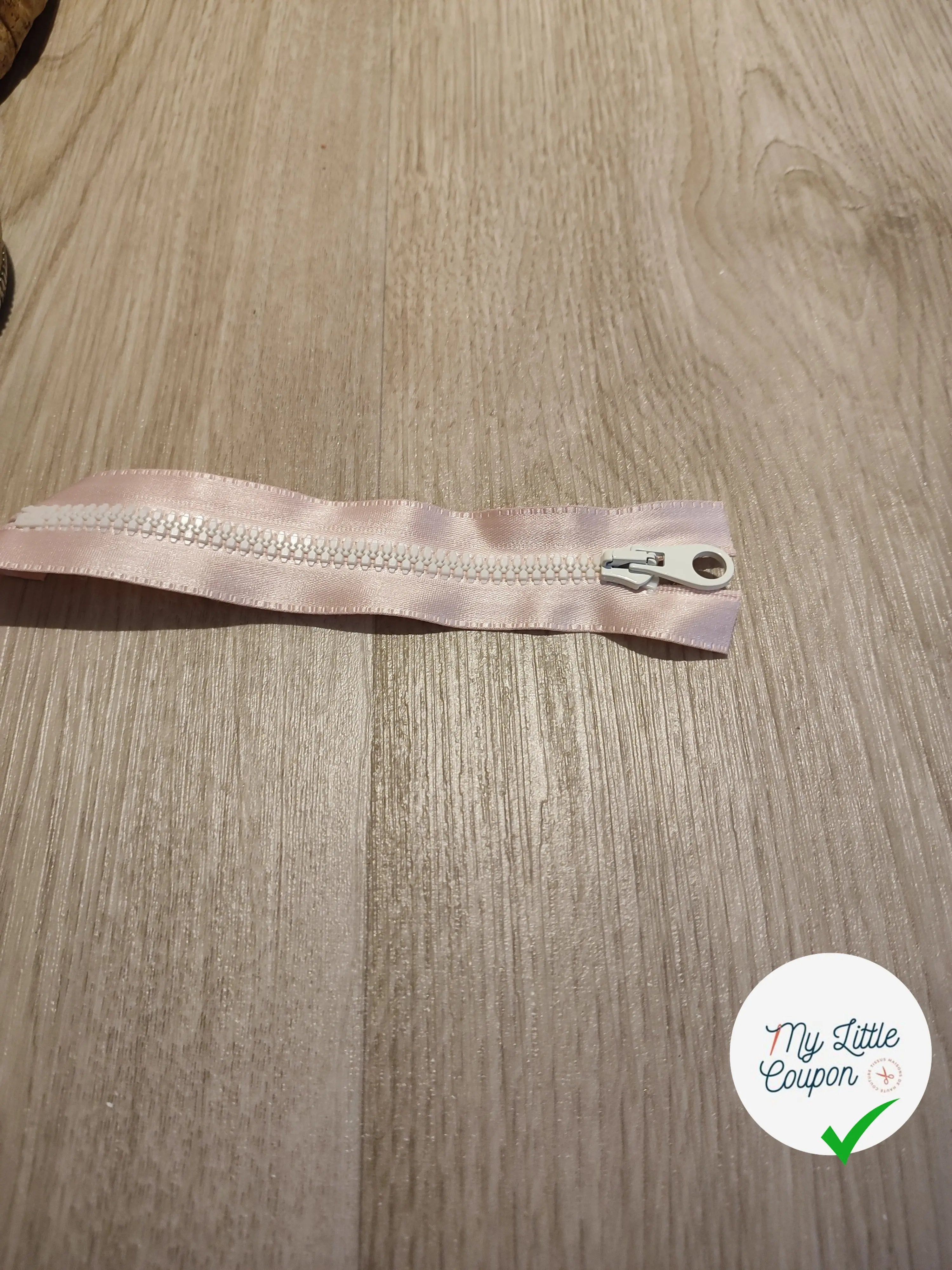 FERMETURE RIRI METAL NON SEPARABLE 16CM ROSE POUDRÉ - My Little Coupon