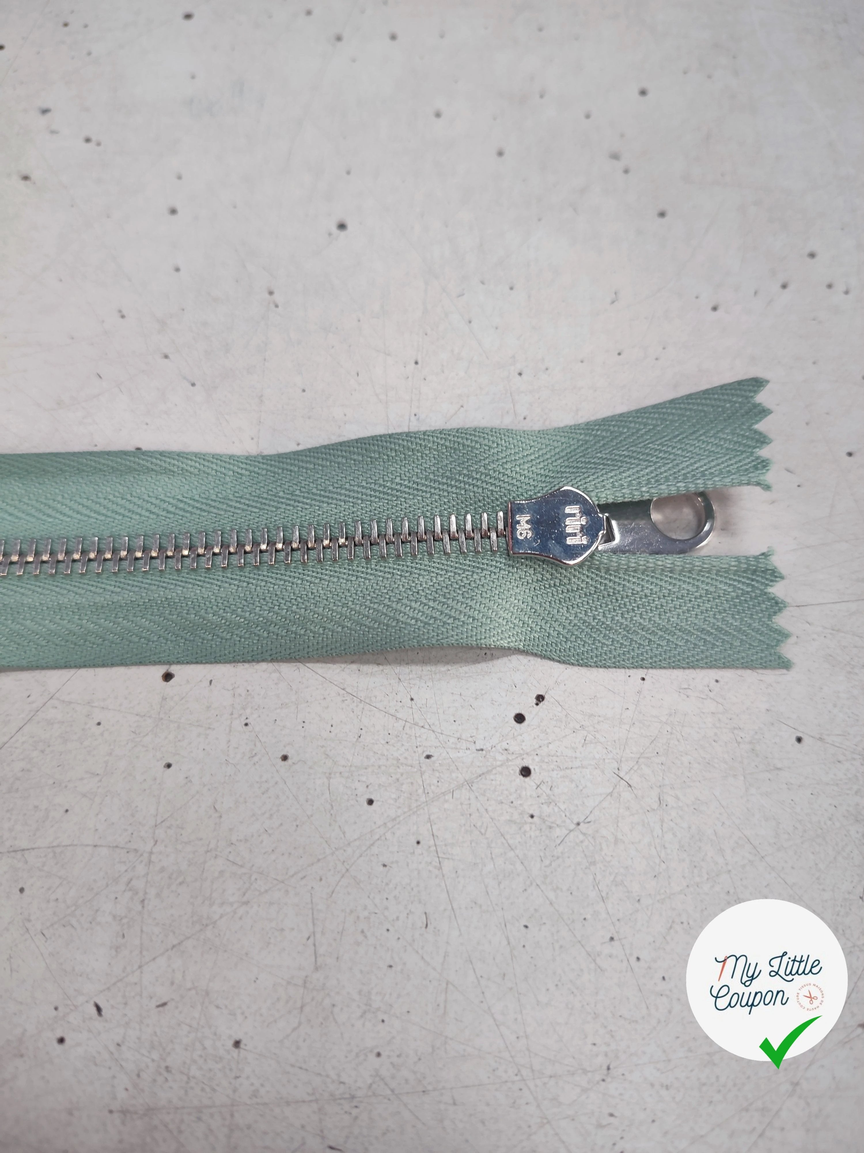 FERMETURE RIRI METAL NON SÉPARABLE 18CM VERT D'EAU M6 - My Little Coupon