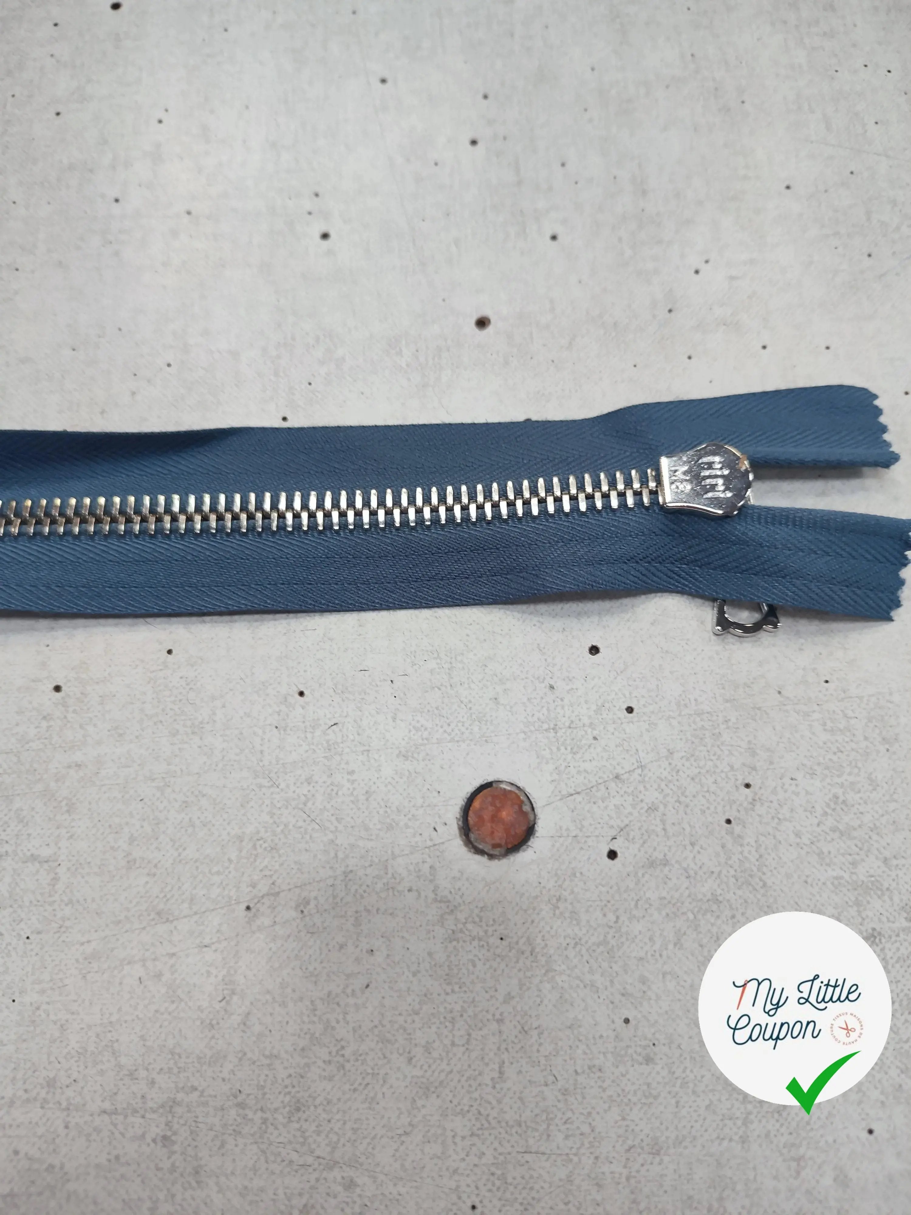 FERMETURE RIRI METAL SÉPARABLE 60CM BLEU E M8 - My Little Coupon