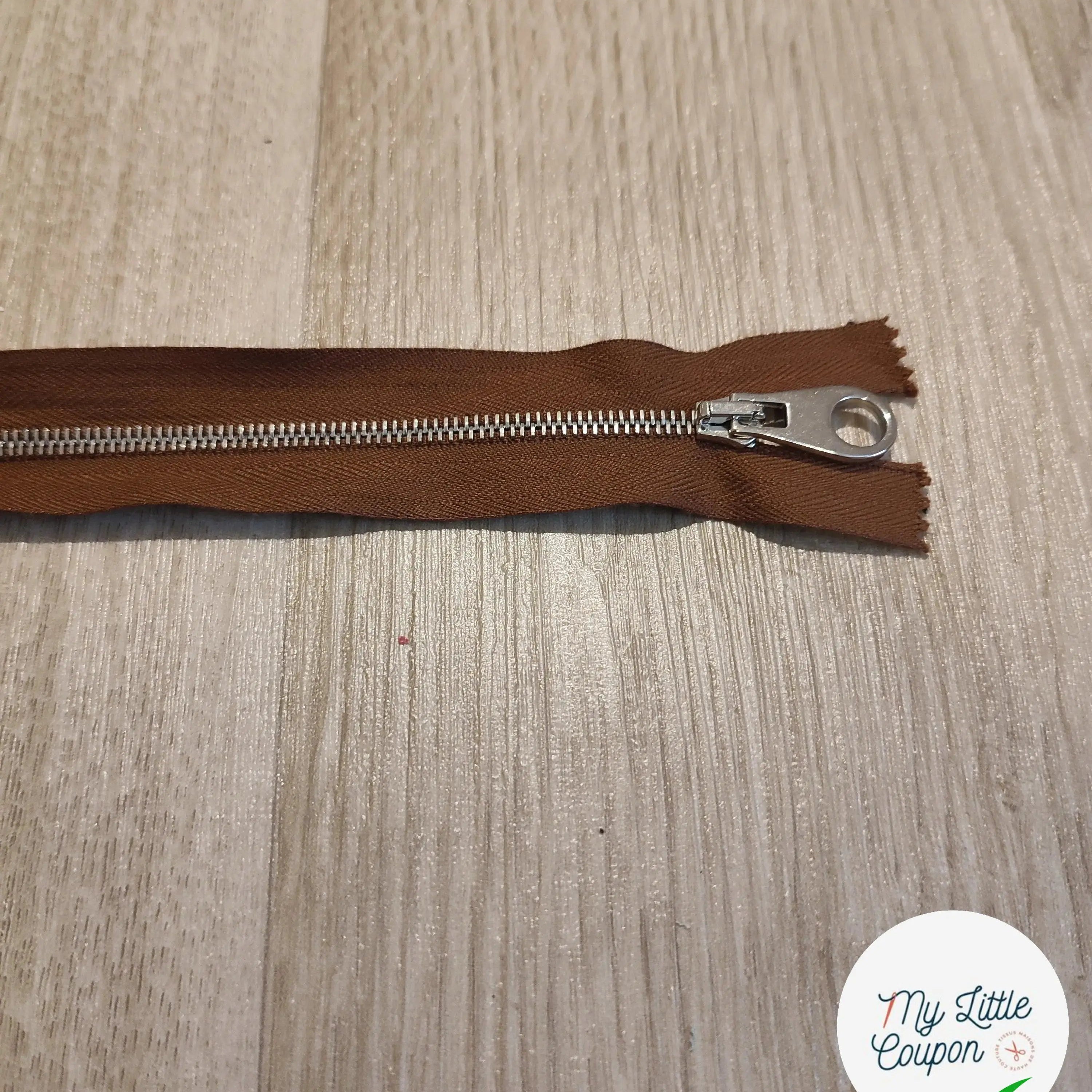 FERMETURE RIRI METAL SÉPARABLE 90CM NOIR M8 - My Little Coupon