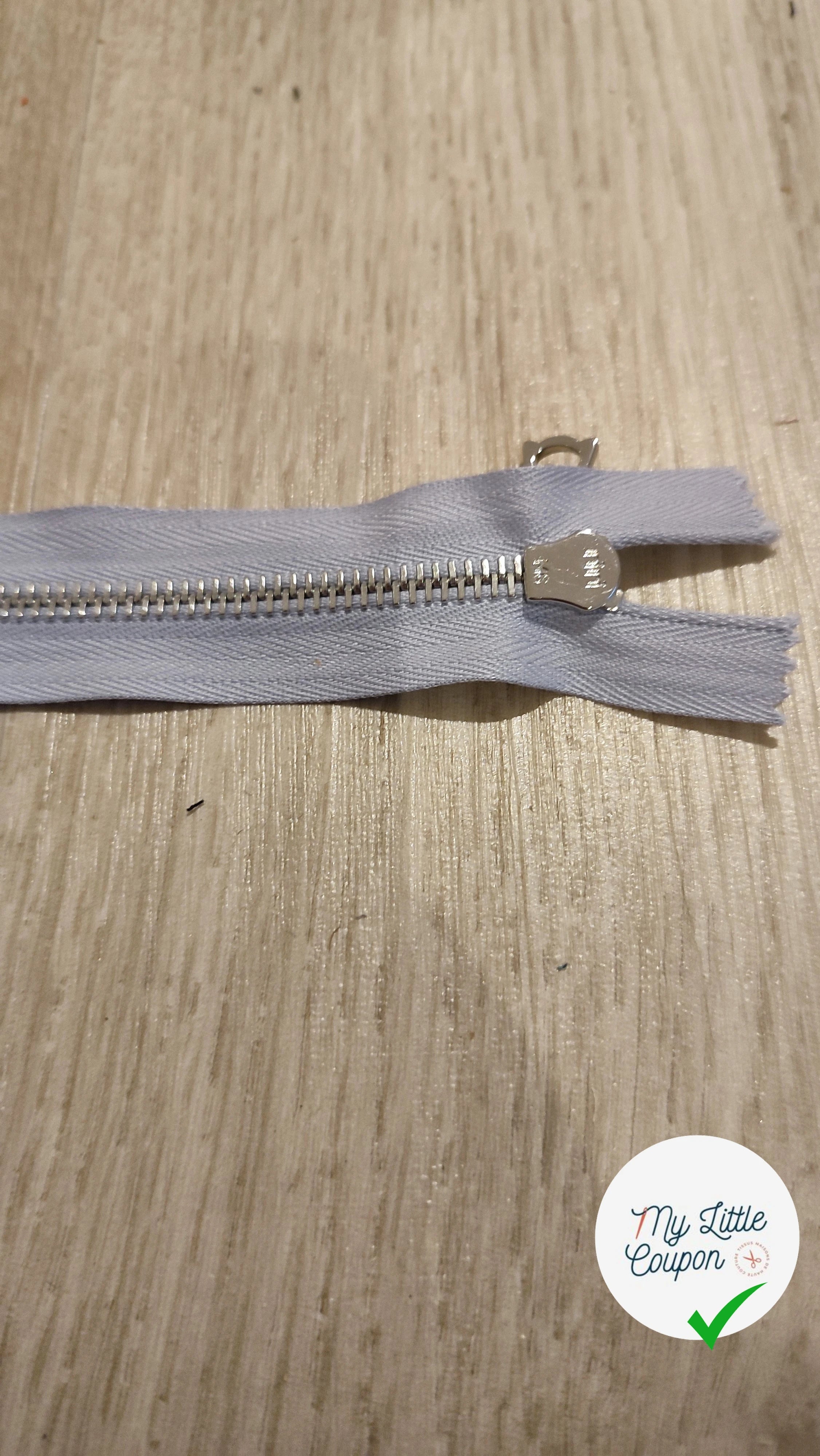 FERMETURE RIRI METAL NON SÉPARABLE 20CM MAUVE PÂLE M6 - My Little Coupon