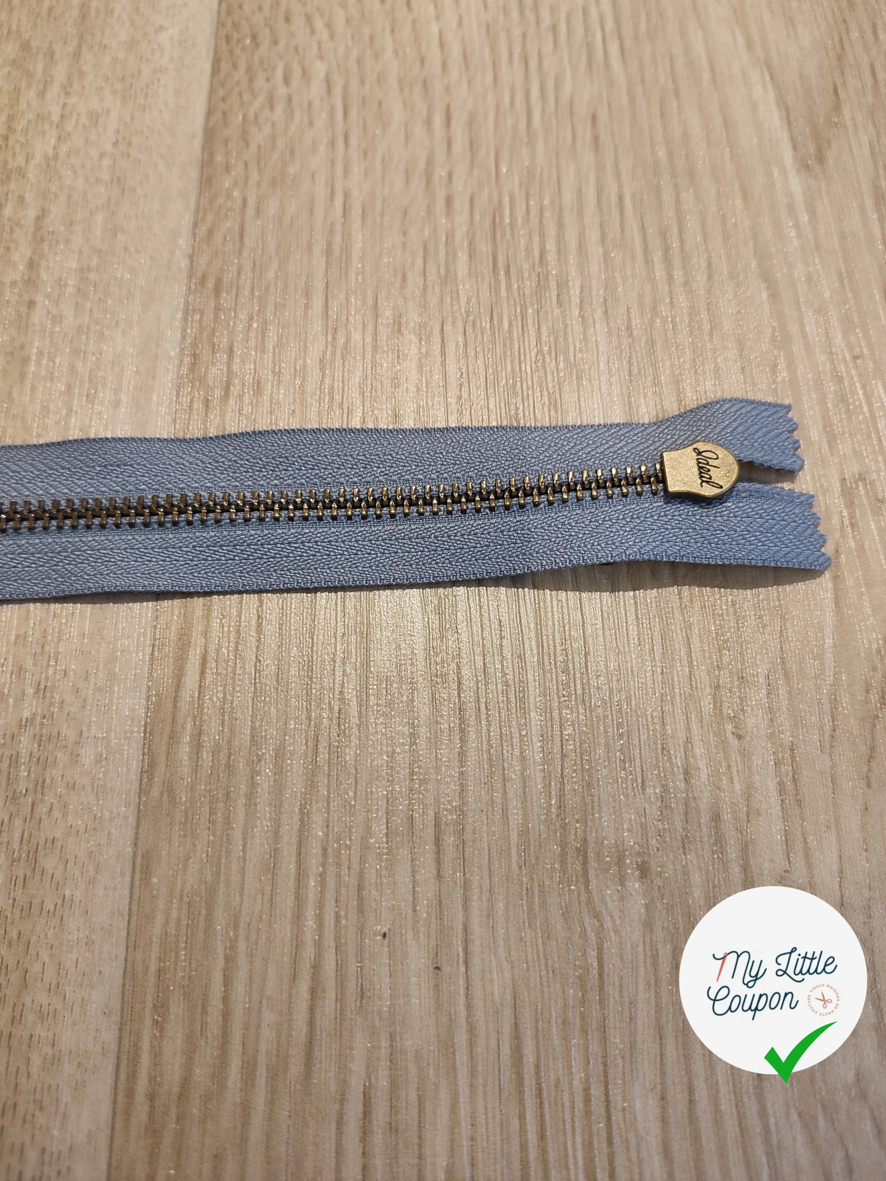 FERMETURE RIRI METAL NON SÉPARABLE 25CM BLEU CLAIR - My Little Coupon