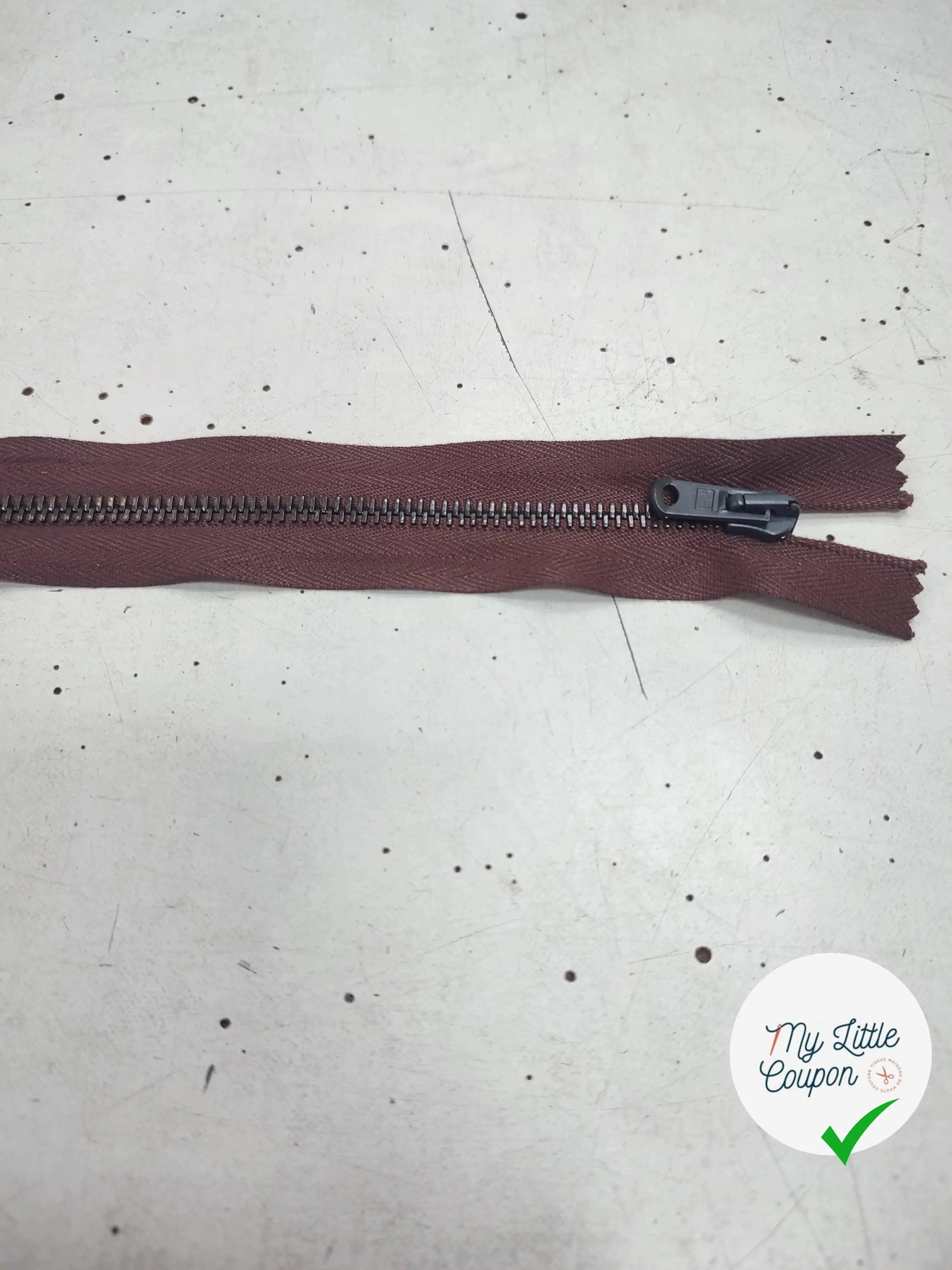 FERMETURE RIRI METAL NON SÉPARABLE DOUBLE CHEMINS 100CM MARRON - My Little Coupon