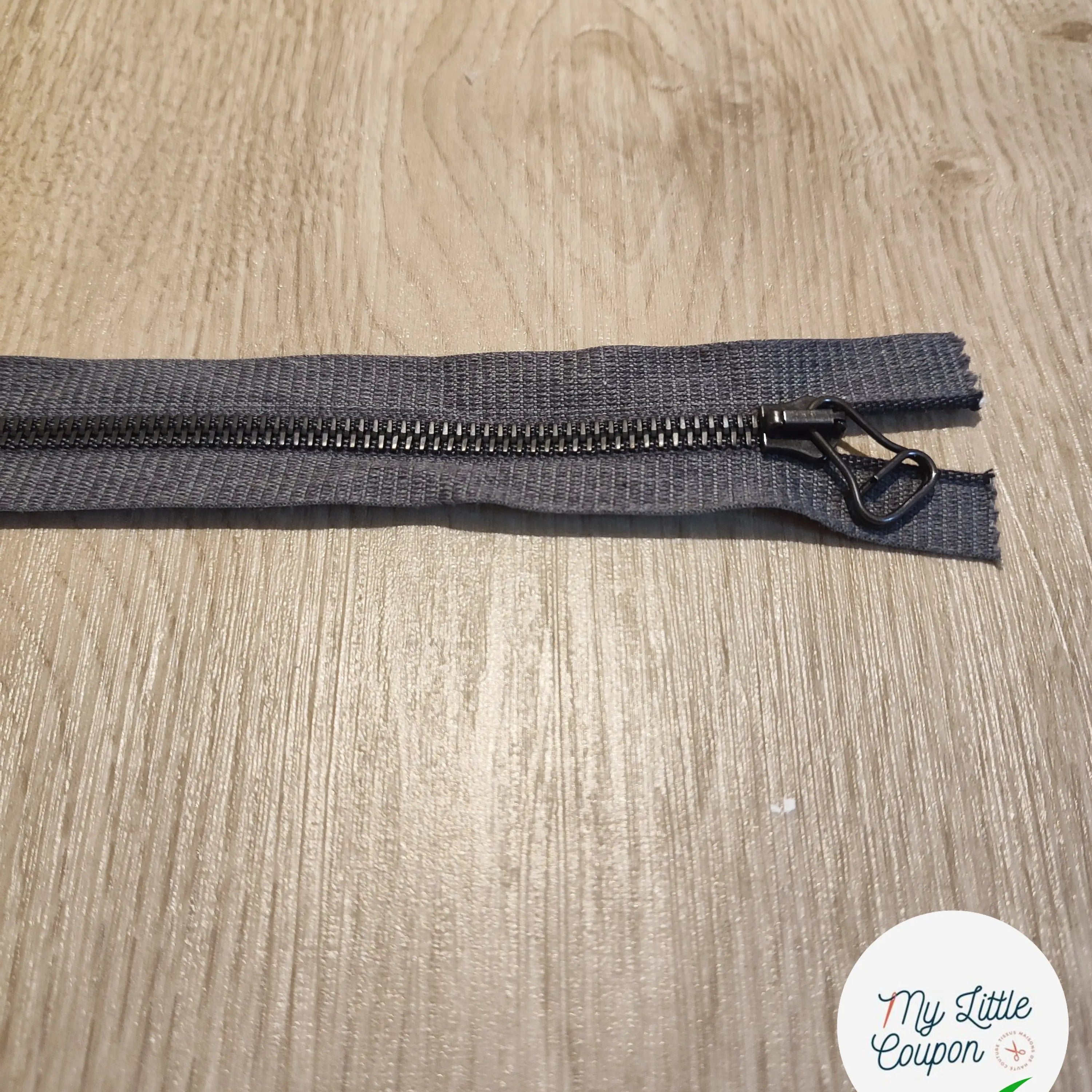 FERMETURE RIRI METAL NON SEPARABLE 25CM GRIS À CARREAUX M6 - My Little Coupon