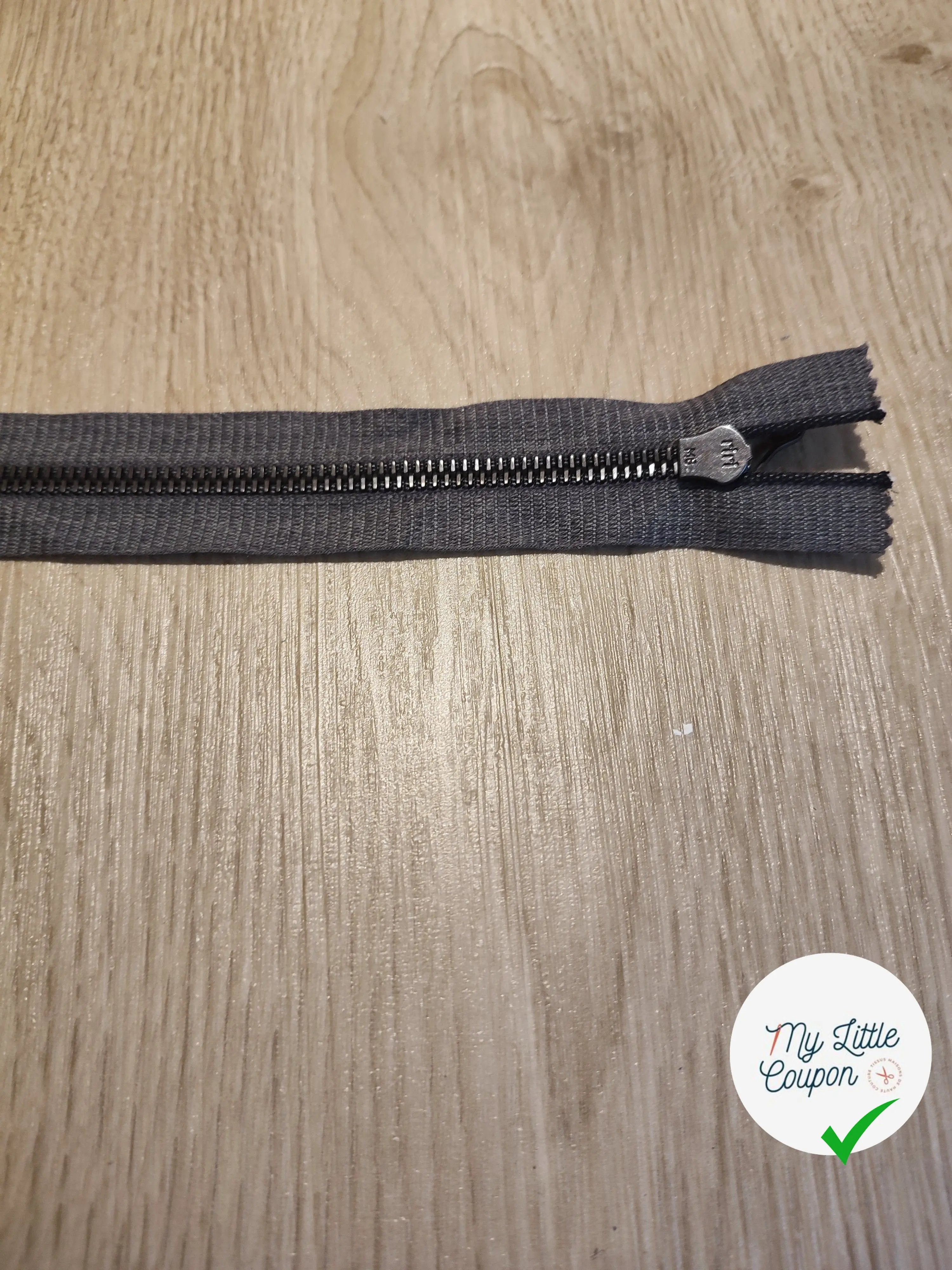 FERMETURE RIRI METAL NON SEPARABLE 25CM GRIS À CARREAUX M6 - My Little Coupon