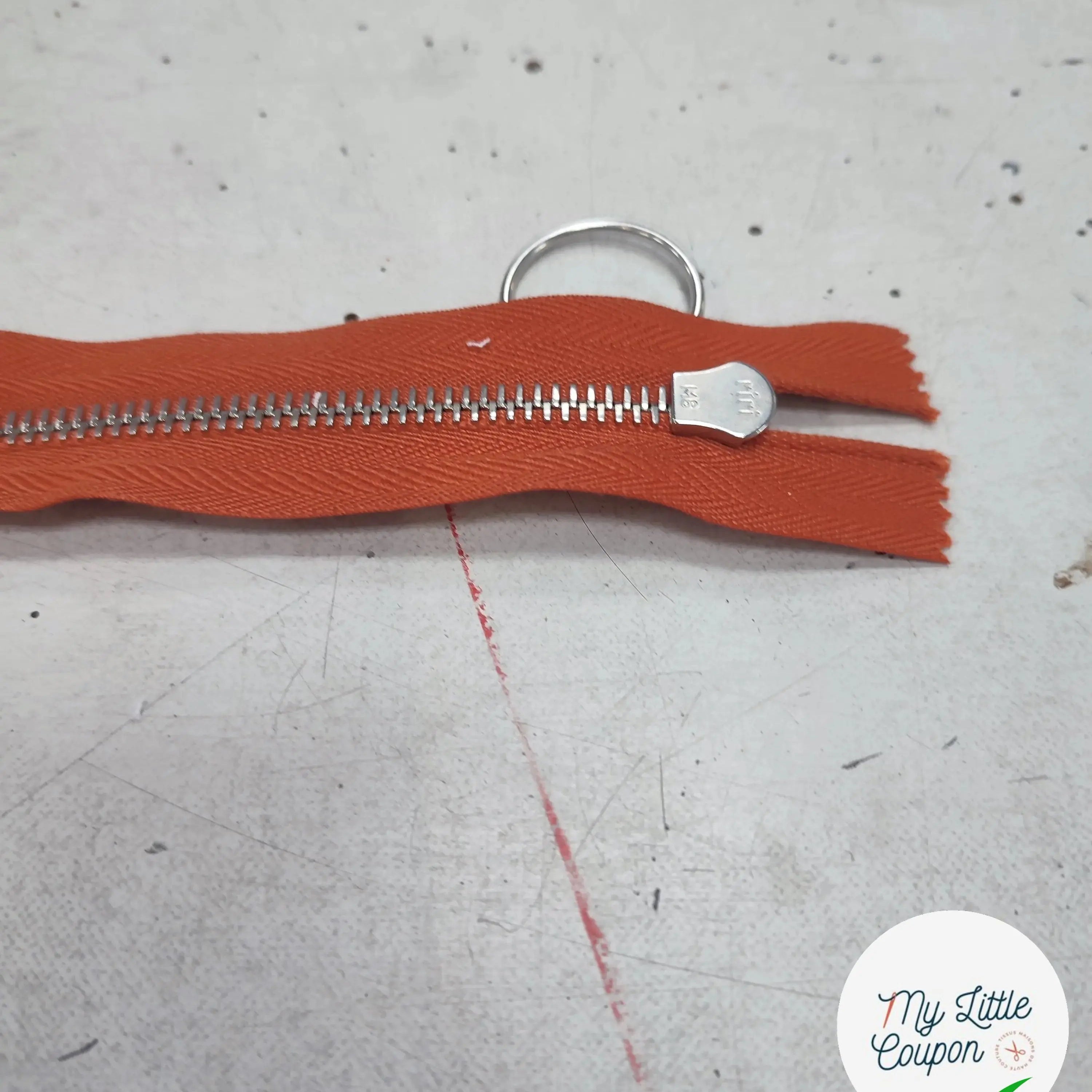 FERMETURE RIRI METAL NON SÉPARABLE 25CM ORANGE CITROUILLE M6 - My Little Coupon