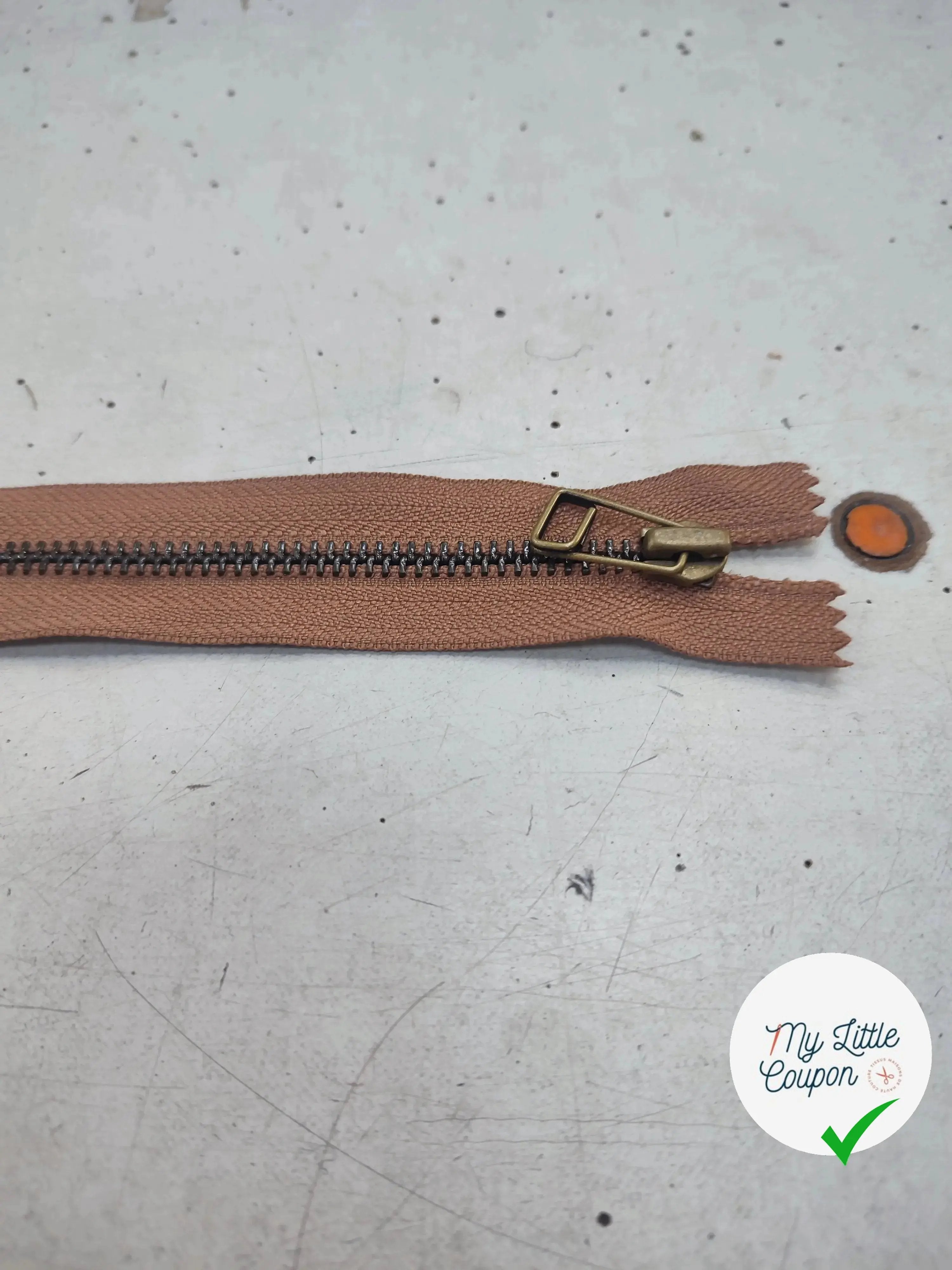 FERMETURE RIRI MÉTAL NON SÉPARABLE 15CM MARRON CAFÉ - My Little Coupon