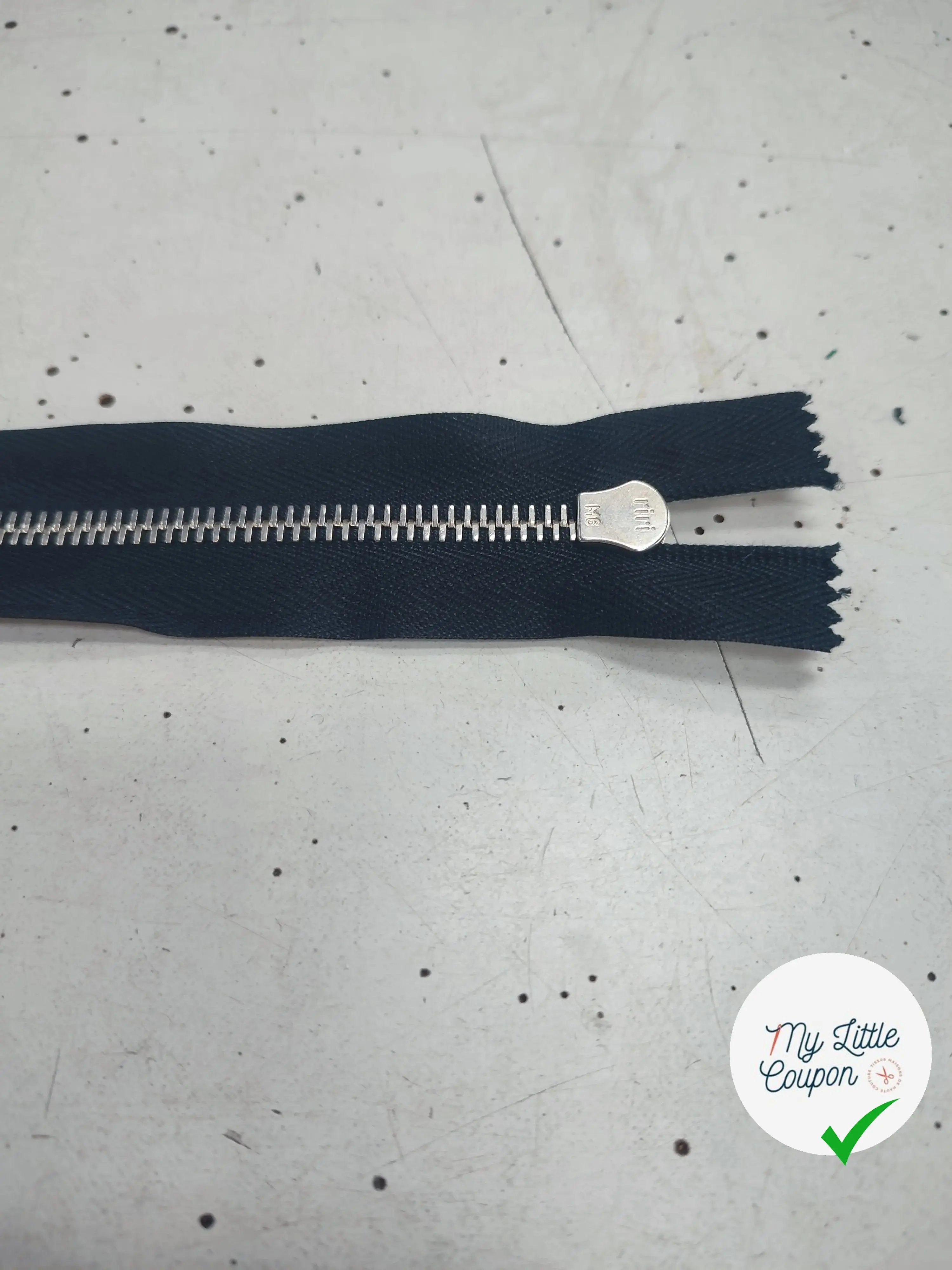 FERMETURE RIRI METAL SÉPARABLE 60CM NOIR M6 - My Little Coupon