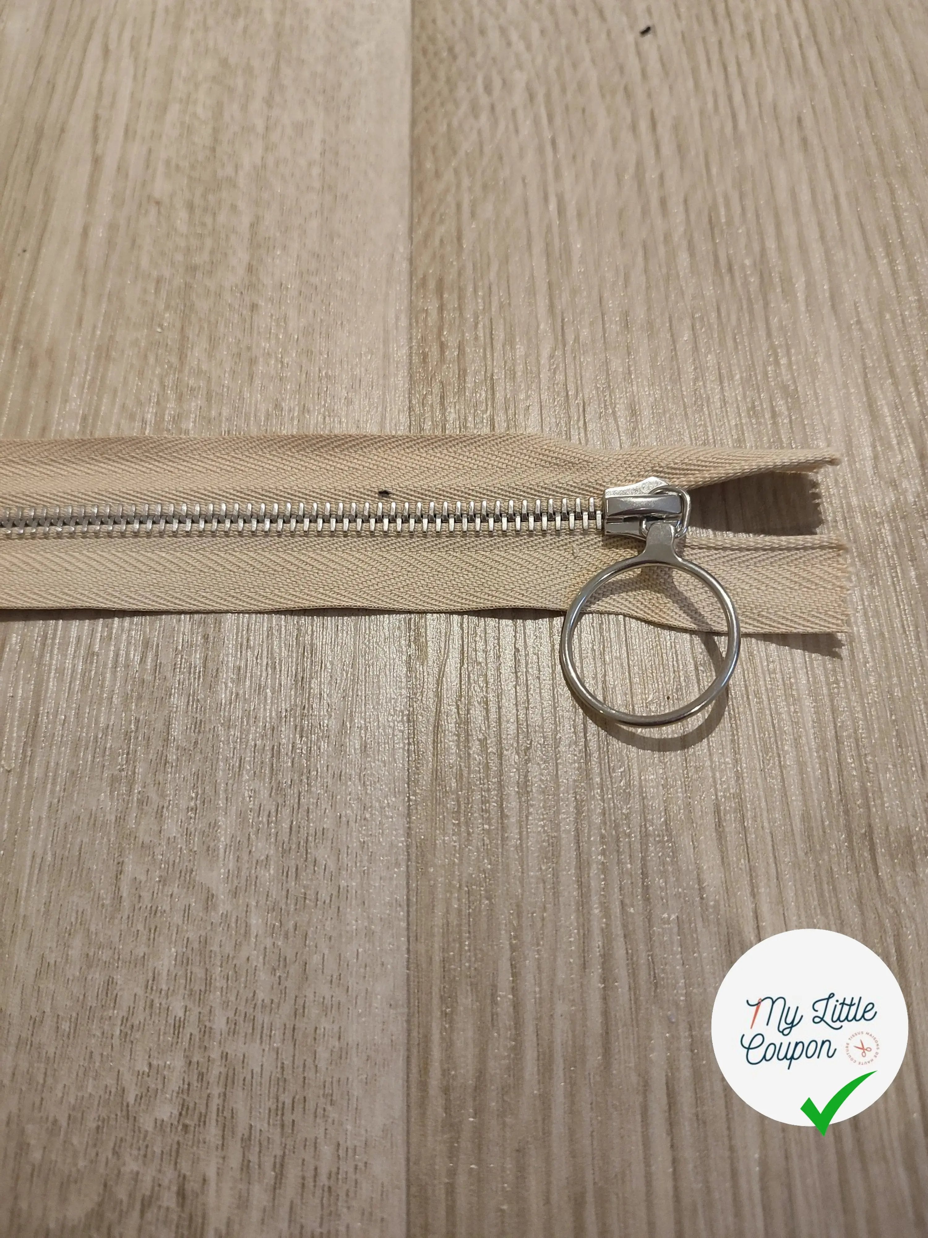 FERMETURE RIRI METAL NON SÉPARABLE 30CM BLEU CLAIR M6 - My Little Coupon