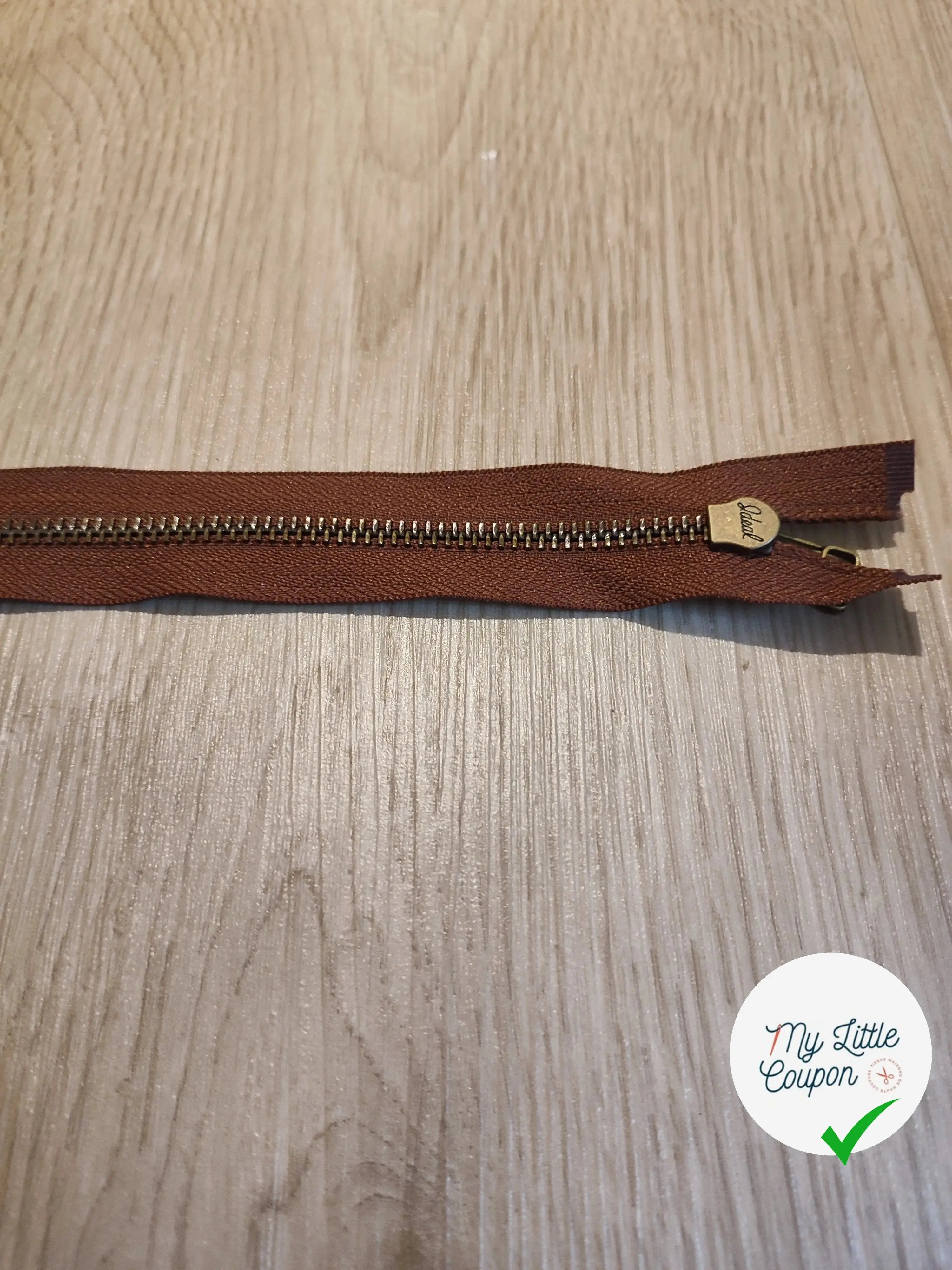 (Copie) FERMETURE RIRI METAL SÉPARABLE 90CM MARRON - My Little Coupon