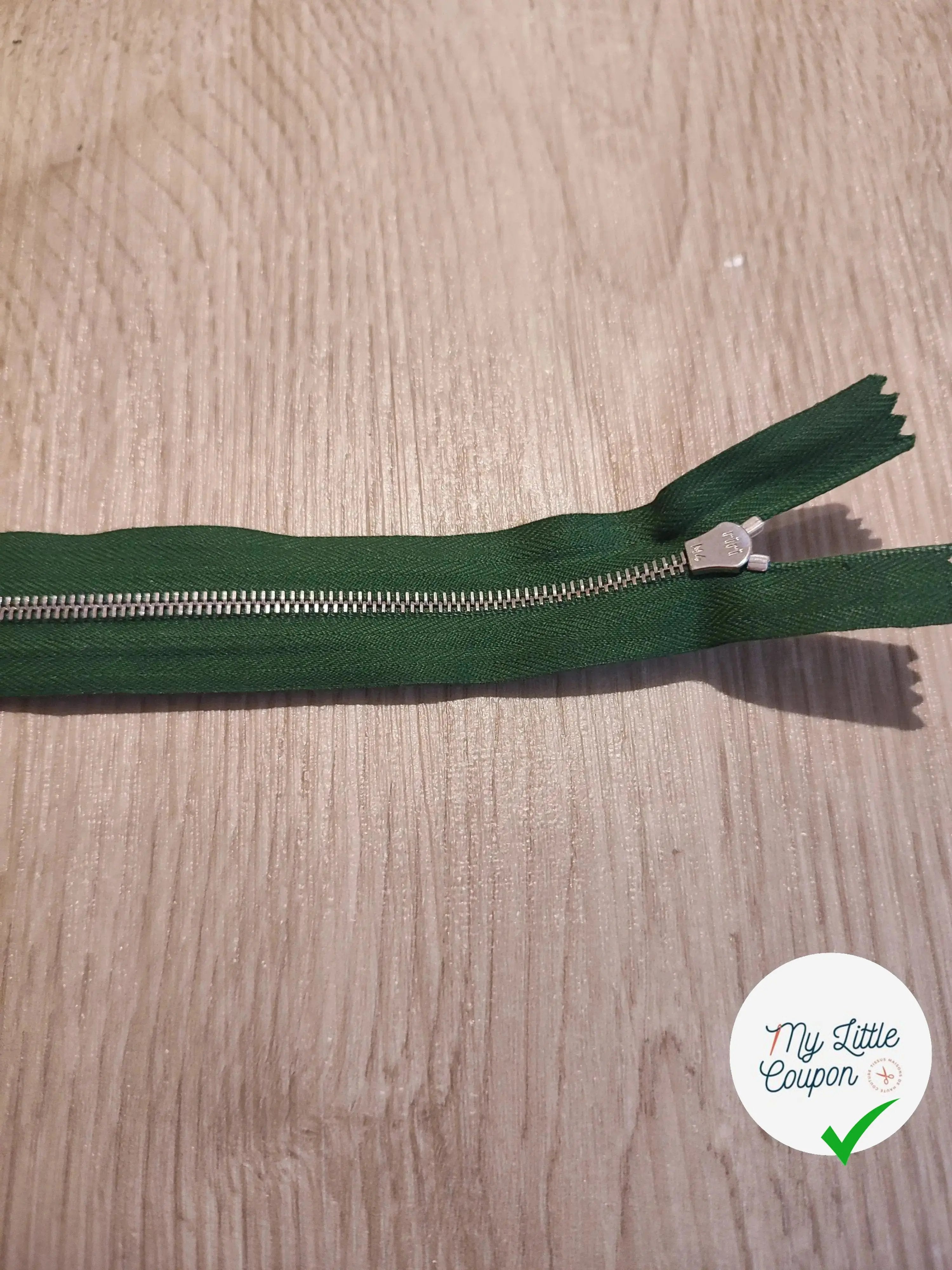 FERMETURE RIRI METAL NON SÉPARABLE 15CM VERT SAPIN M4 - My Little Coupon