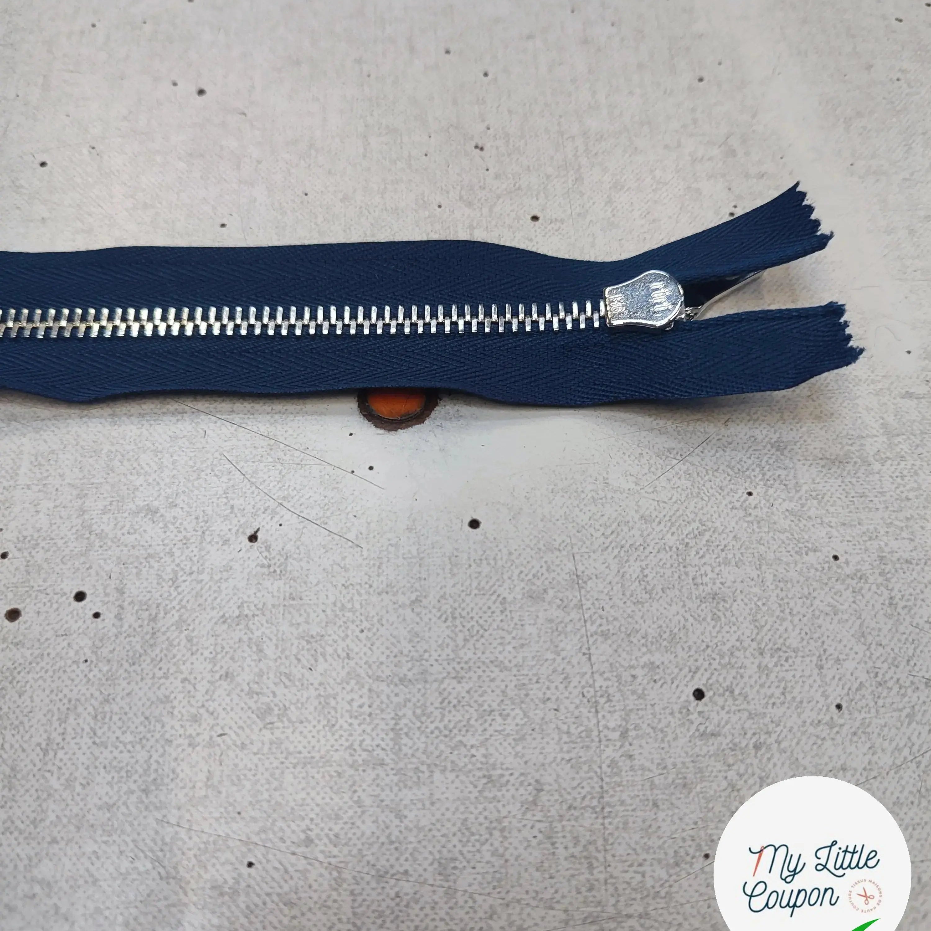 FERMETURE RIRI METAL NON SÉPARABLE 15CM BLEU NUIT M6 - My Little Coupon