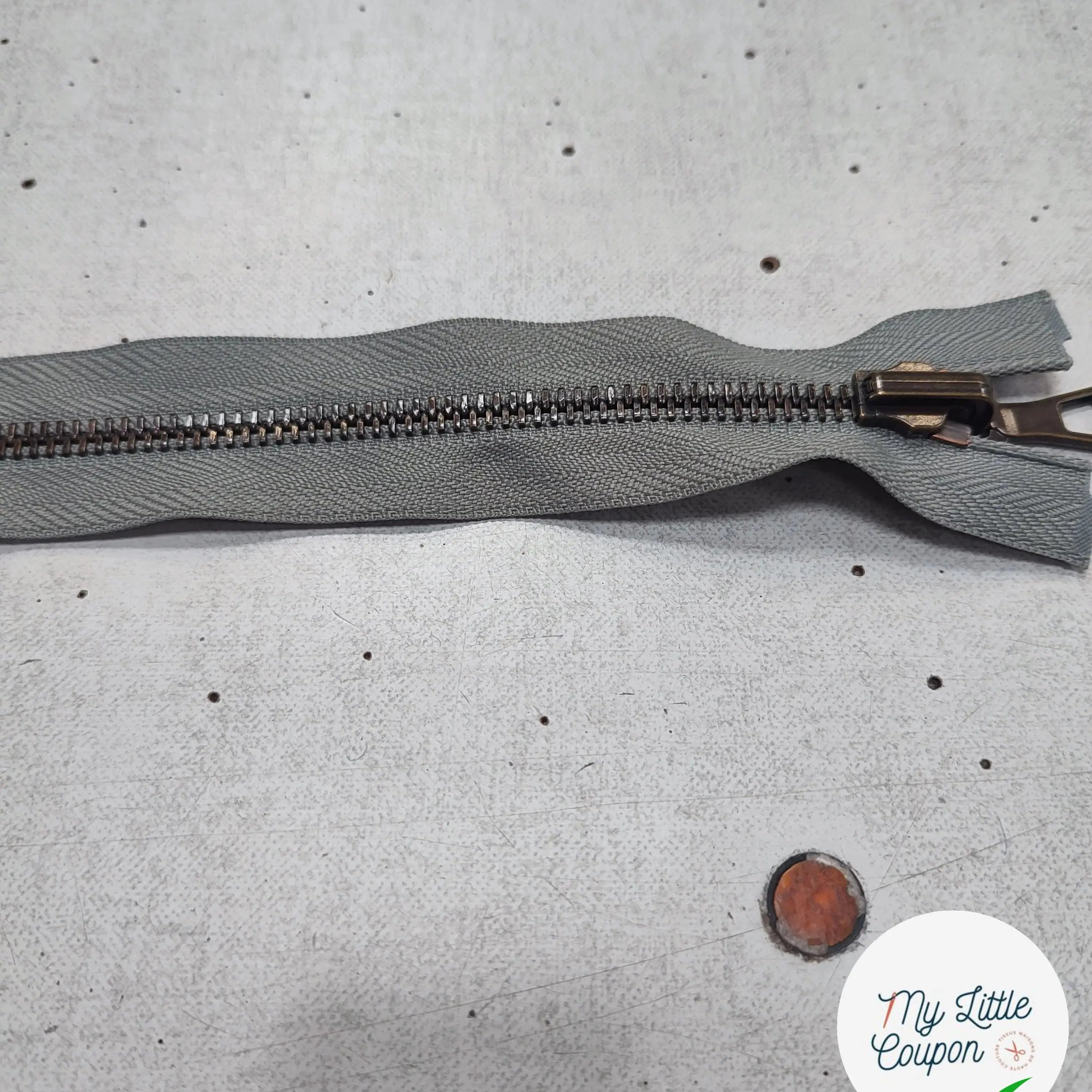 FERMETURE RIRI METAL SÉPARABLE VERT GRIS 20CM - My Little Coupon