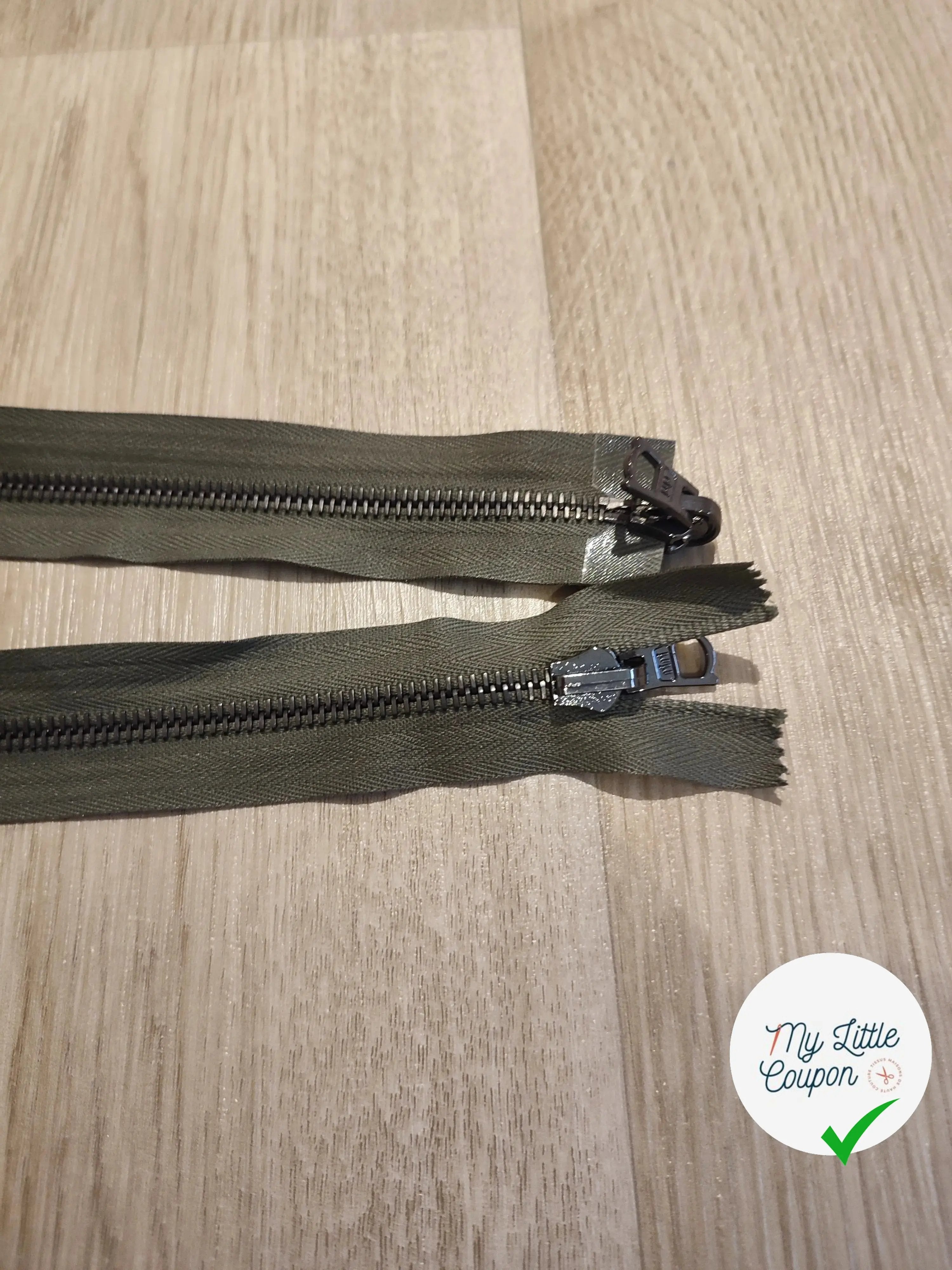 FERMETURE RIRI METAL NON SÉPARABLE DOUBLE CHEMINS RÉVERSIBLE 65CM VERT KAKI - My Little Coupon