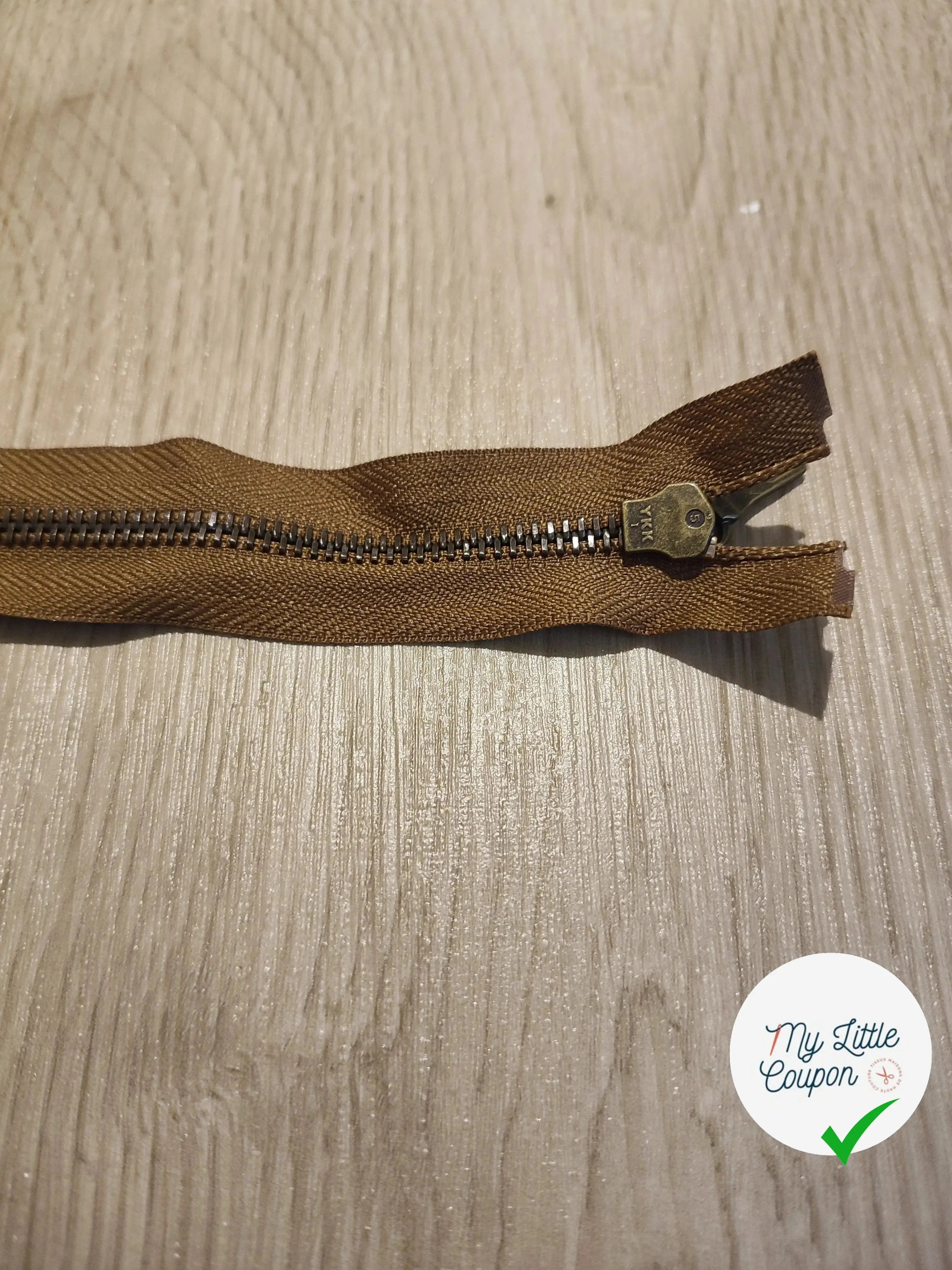 FERMETURE RIRI METAL NON SÉPARABLE 60CM MARRON - My Little Coupon