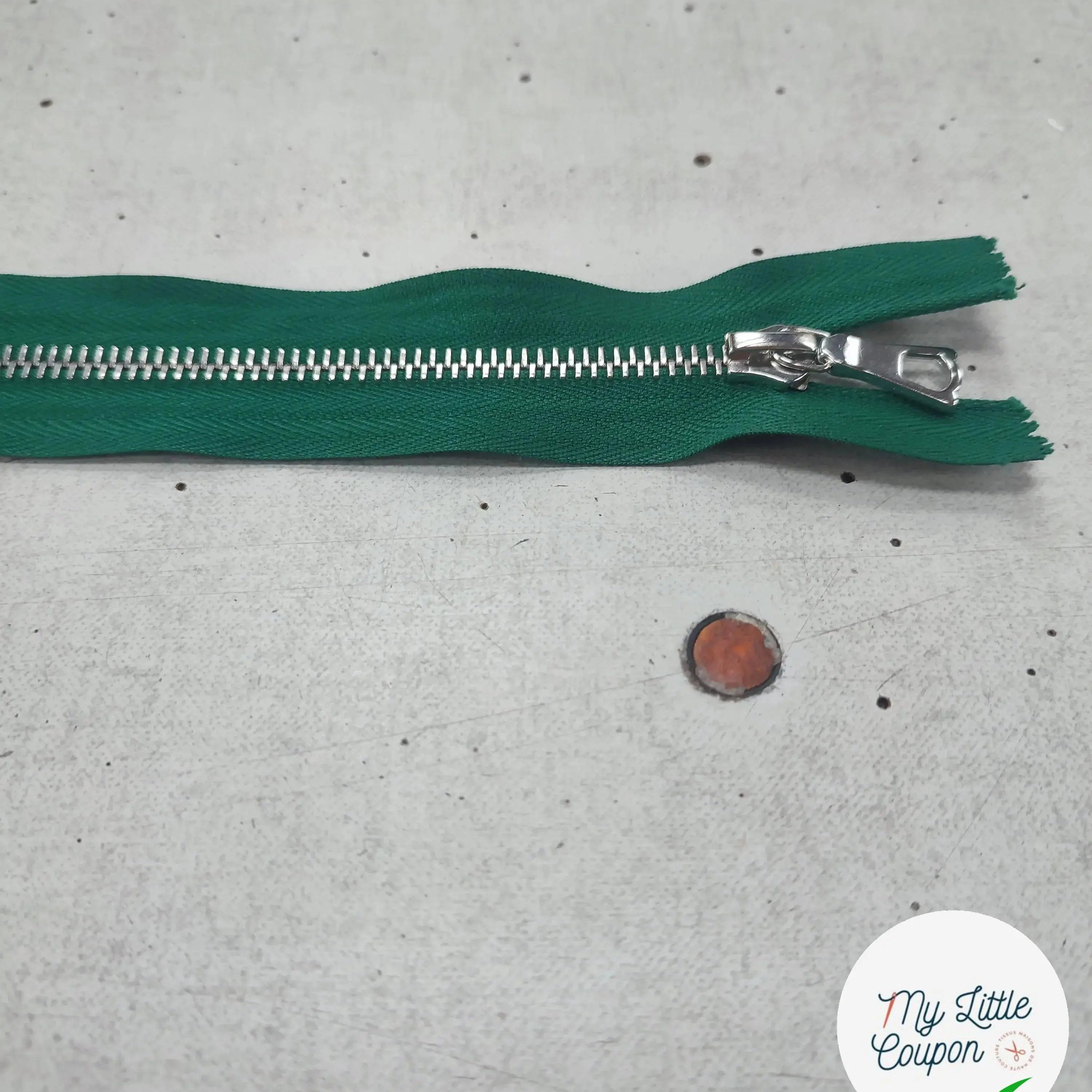 FERMETURE RIRI METAL SÉPARABLE 50CM VERT SAPINM6 - My Little Coupon