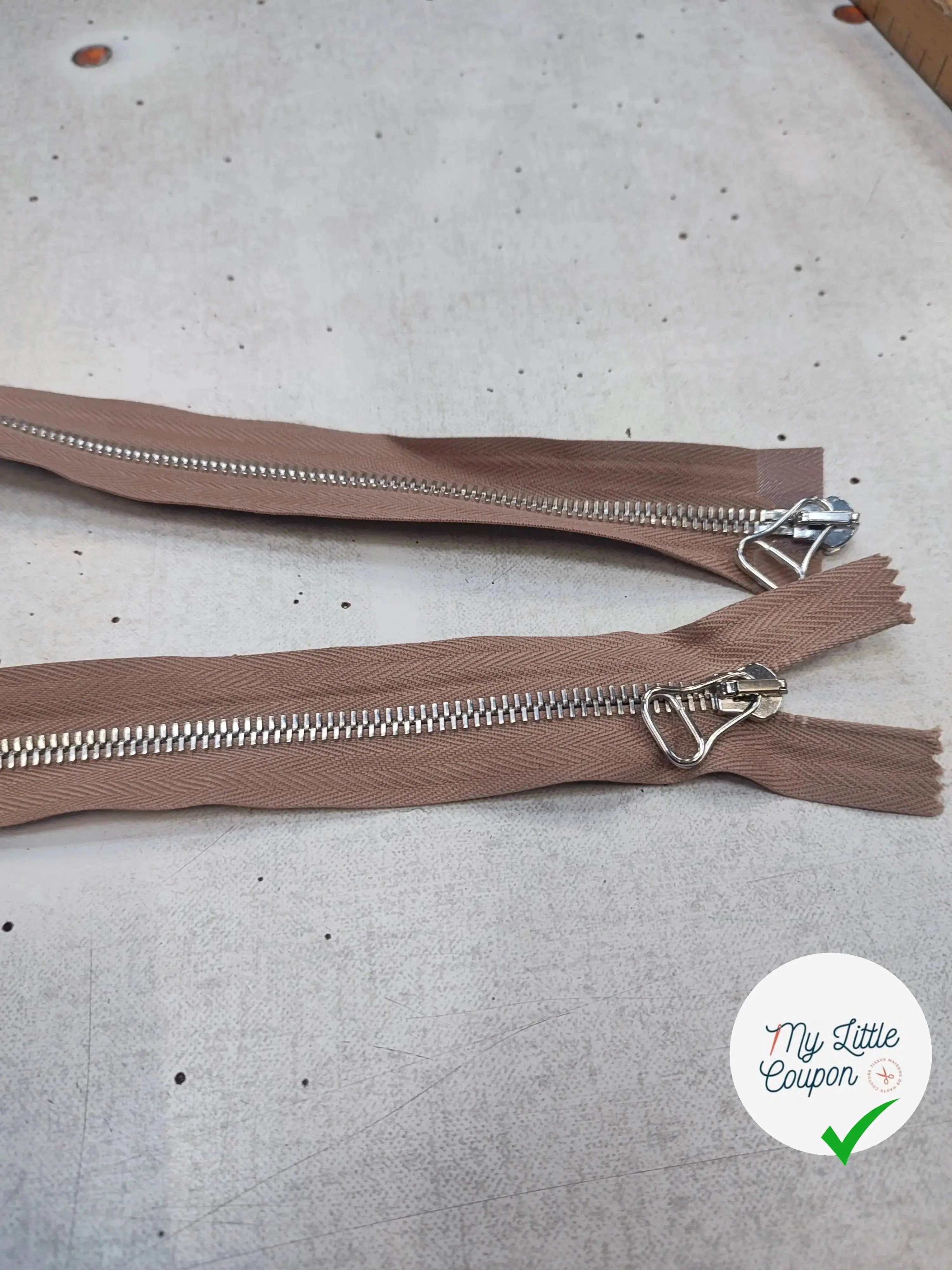 FERMETURE RIRI METAL NON SÉPARABLE DOUBLE ZIP 75CM MARRON CAFÉ M6 - My Little Coupon