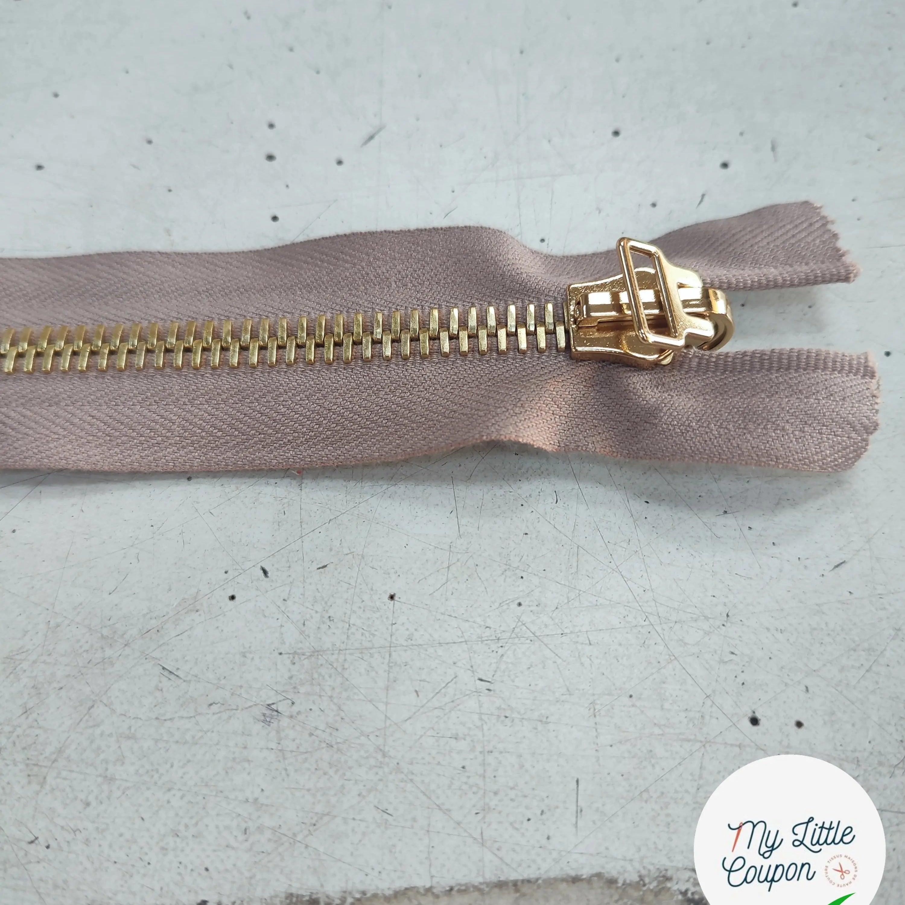 FERMETURE RIRI MÉTAL NON SÉPARABLE RÉVERSIBLE 18CM BEIGE FONCÉ - My Little Coupon