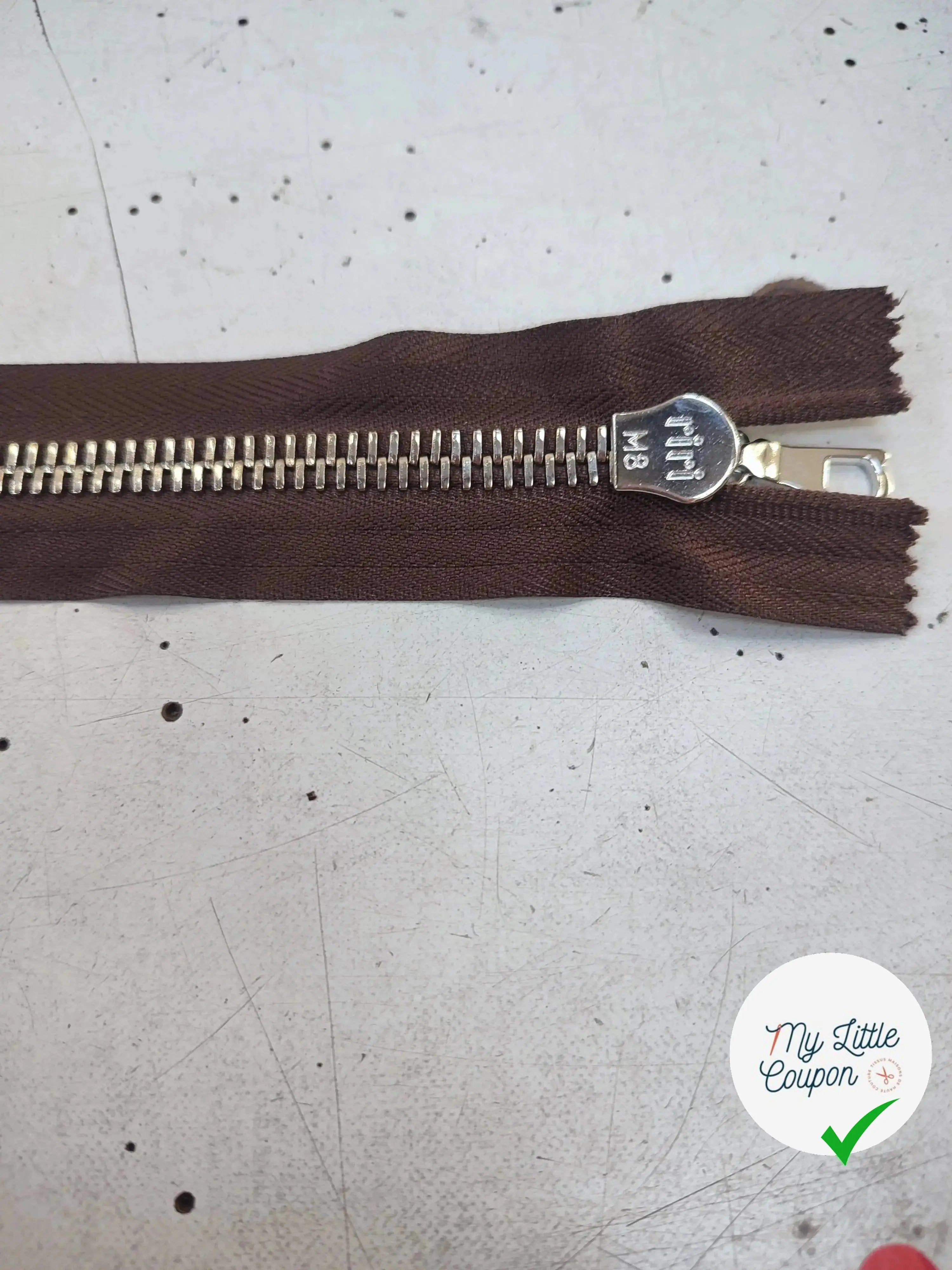 FERMETURE RIRI METAL SÉPARABLE 80CM MARRON CHOCOLAT M8 - My Little Coupon
