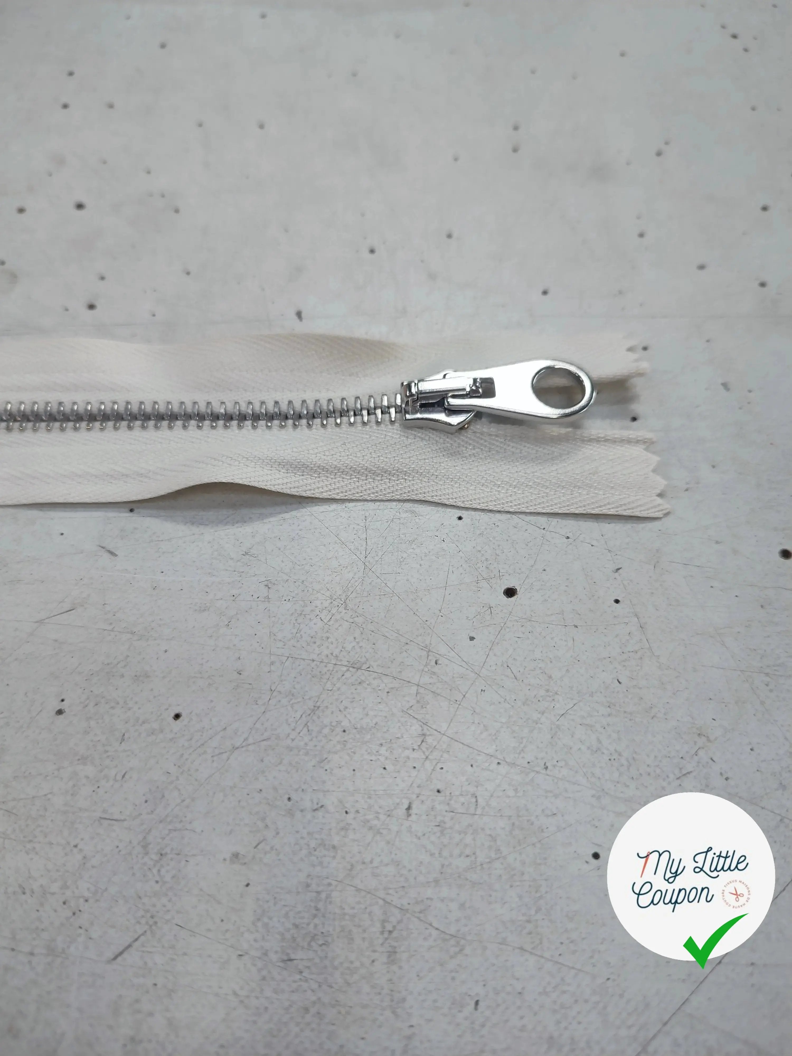FERMETURE RIRI METAL NON SÉPARABLE 18CM BLANC M6 - My Little Coupon