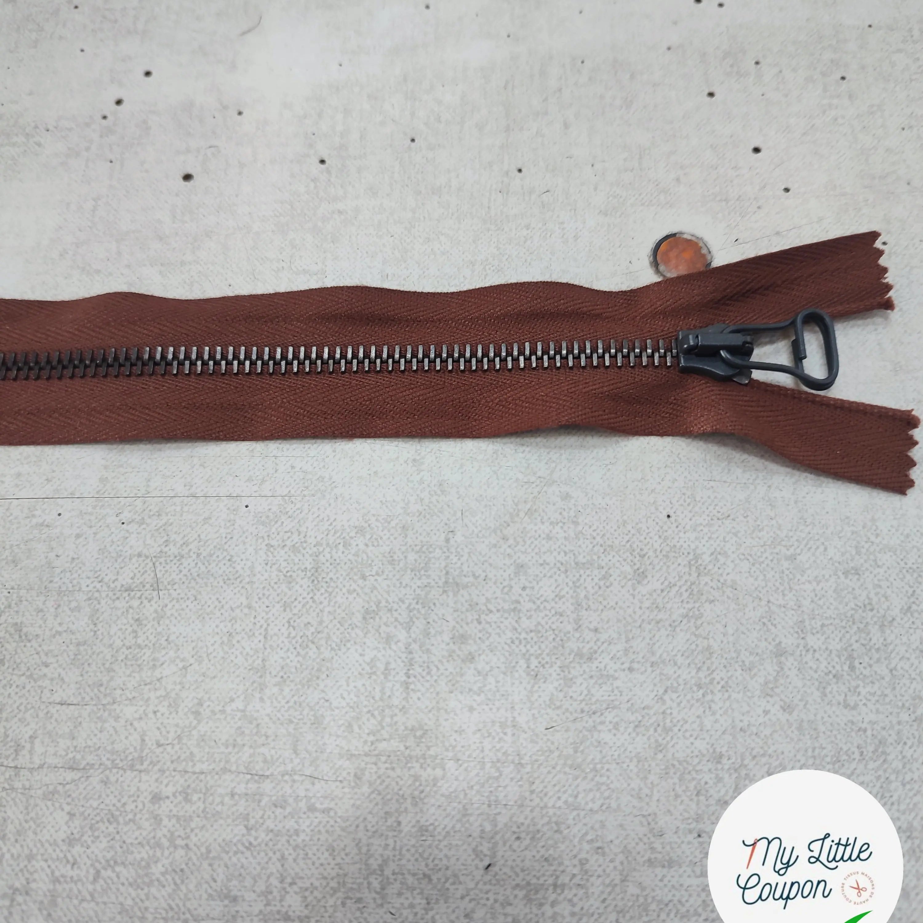 FERMETURE RIRI METAL SÉPARABLE 50CM MARRON M6 - My Little Coupon