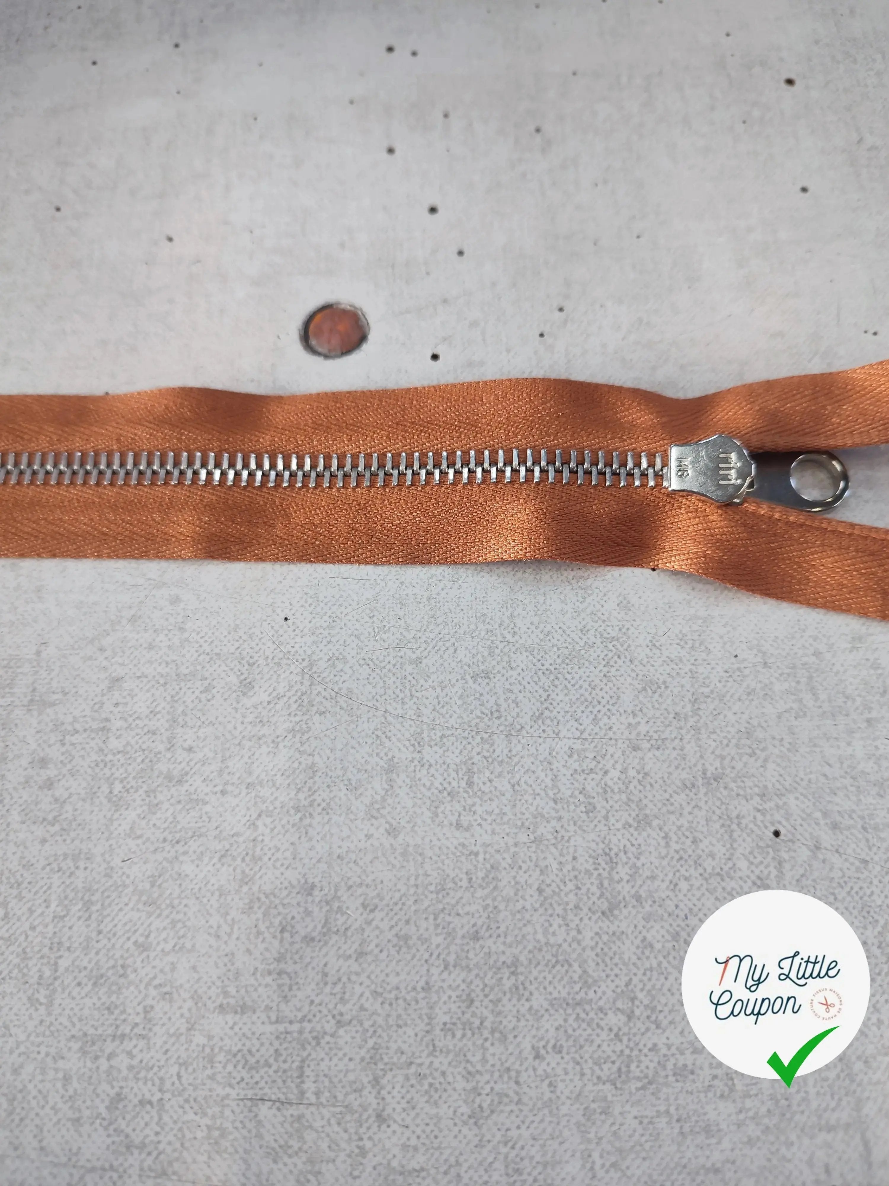 FERMETURE RIRI METAL SÉPARABLE 80CM ORANGE CLAIR M6 - My Little Coupon