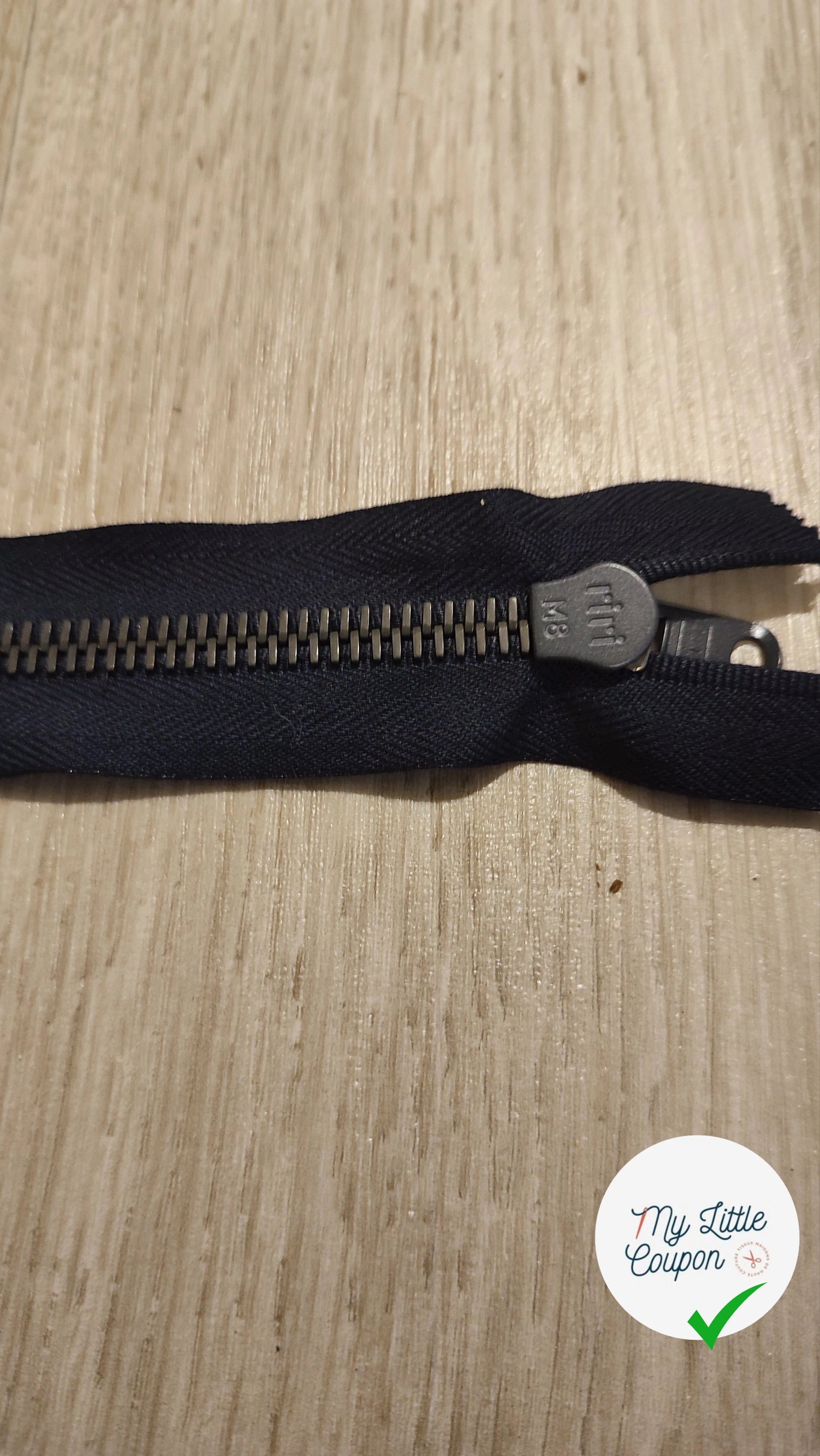 FERMETURE RIRI MÉTAL SÉPARABLE 60CM NOIR M8 - My Little Coupon