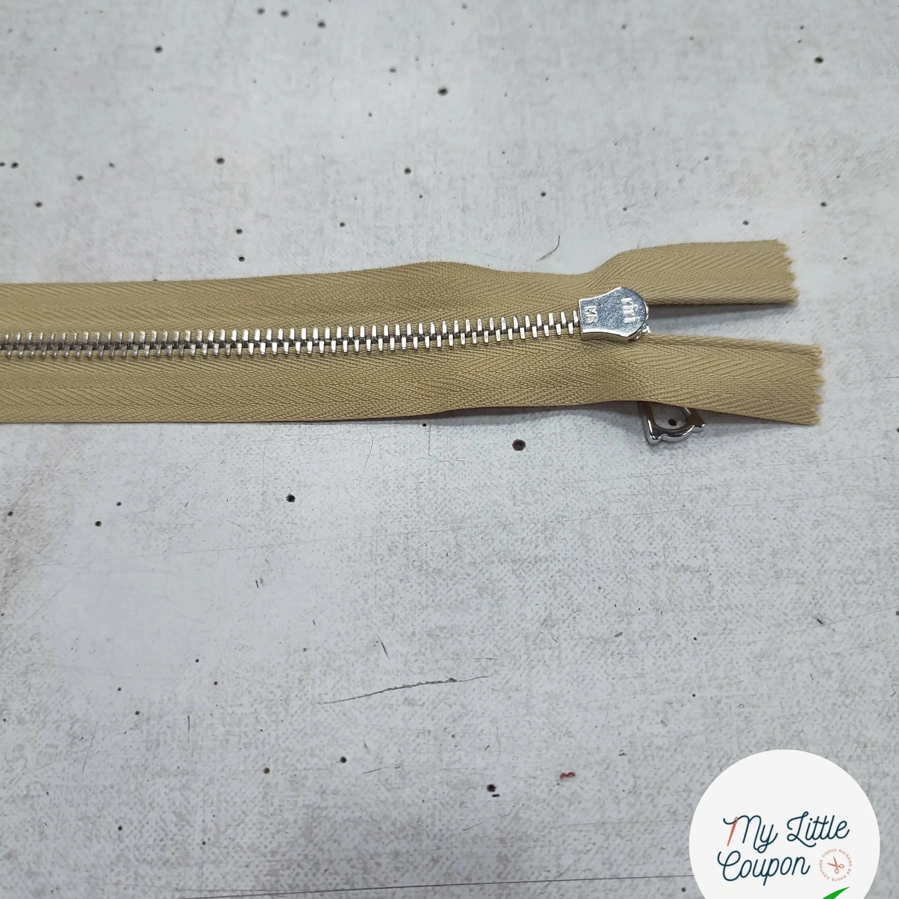 FERMETURE RIRI METAL SÉPARABLE 70CM JAUNE FONCÉ M6 - My Little Coupon