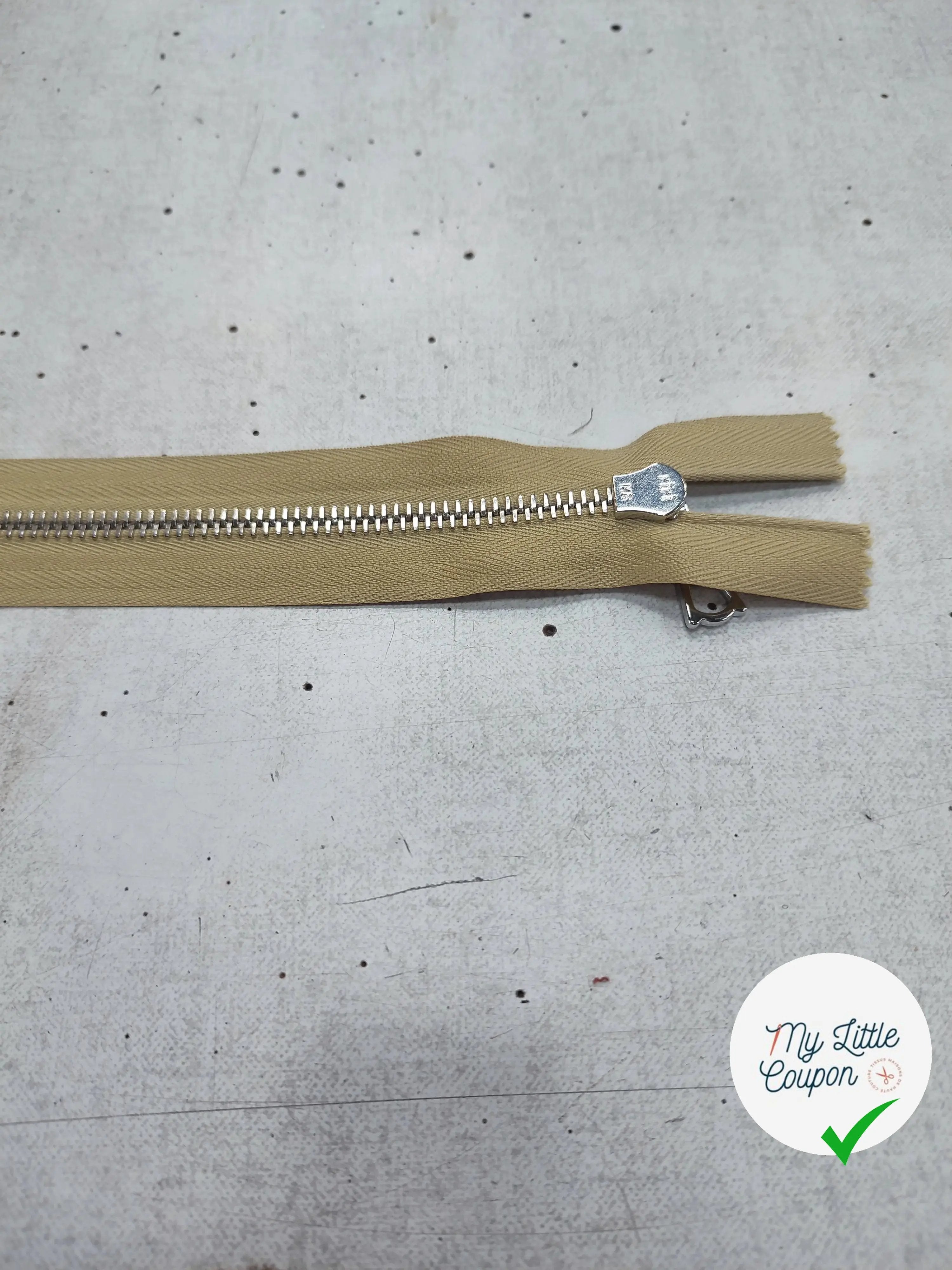 FERMETURE RIRI METAL SÉPARABLE 70CM JAUNE FONCÉ M6 - My Little Coupon