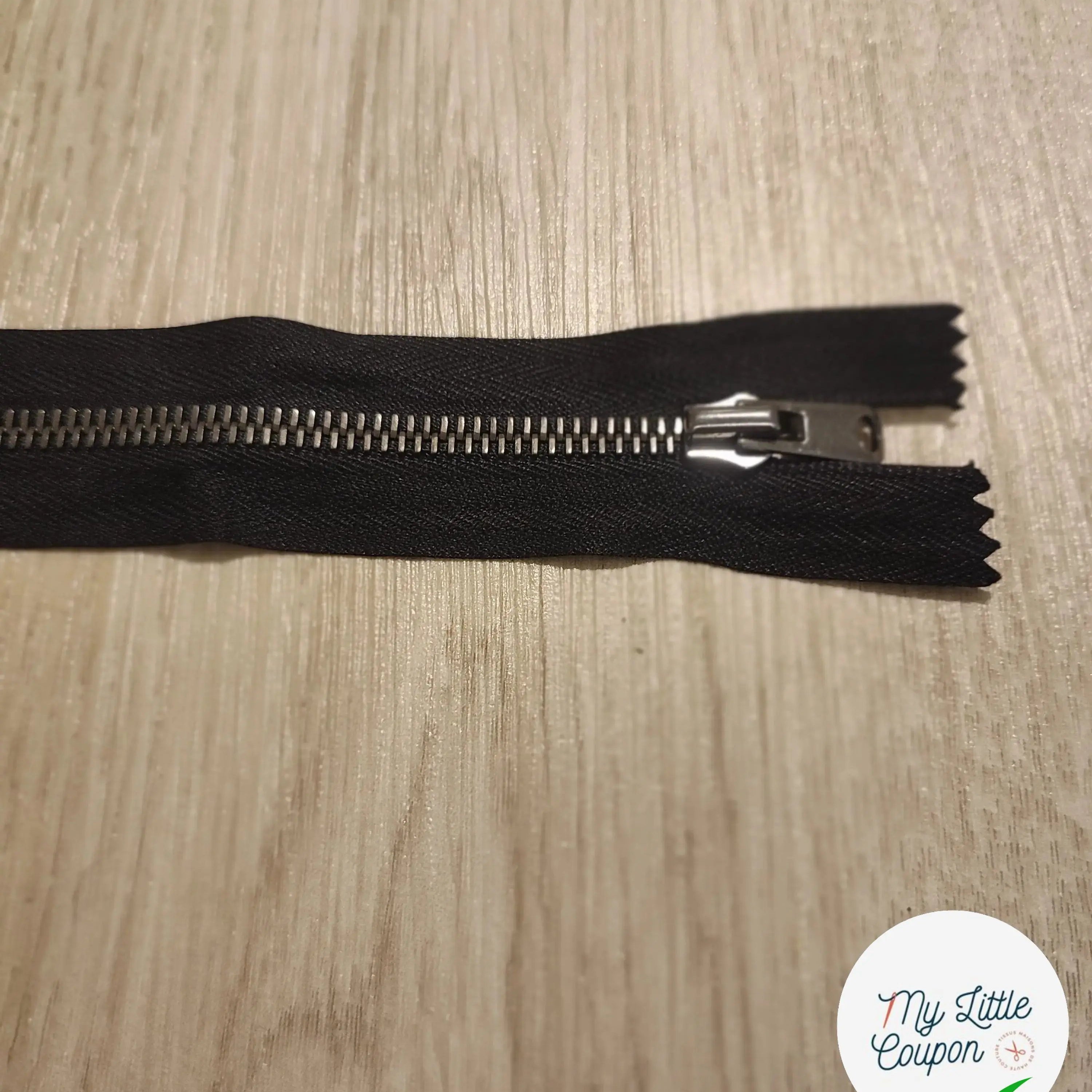 FERMETURE RIRI METAL NON SÉPARABLE 17CM NOIR - My Little Coupon