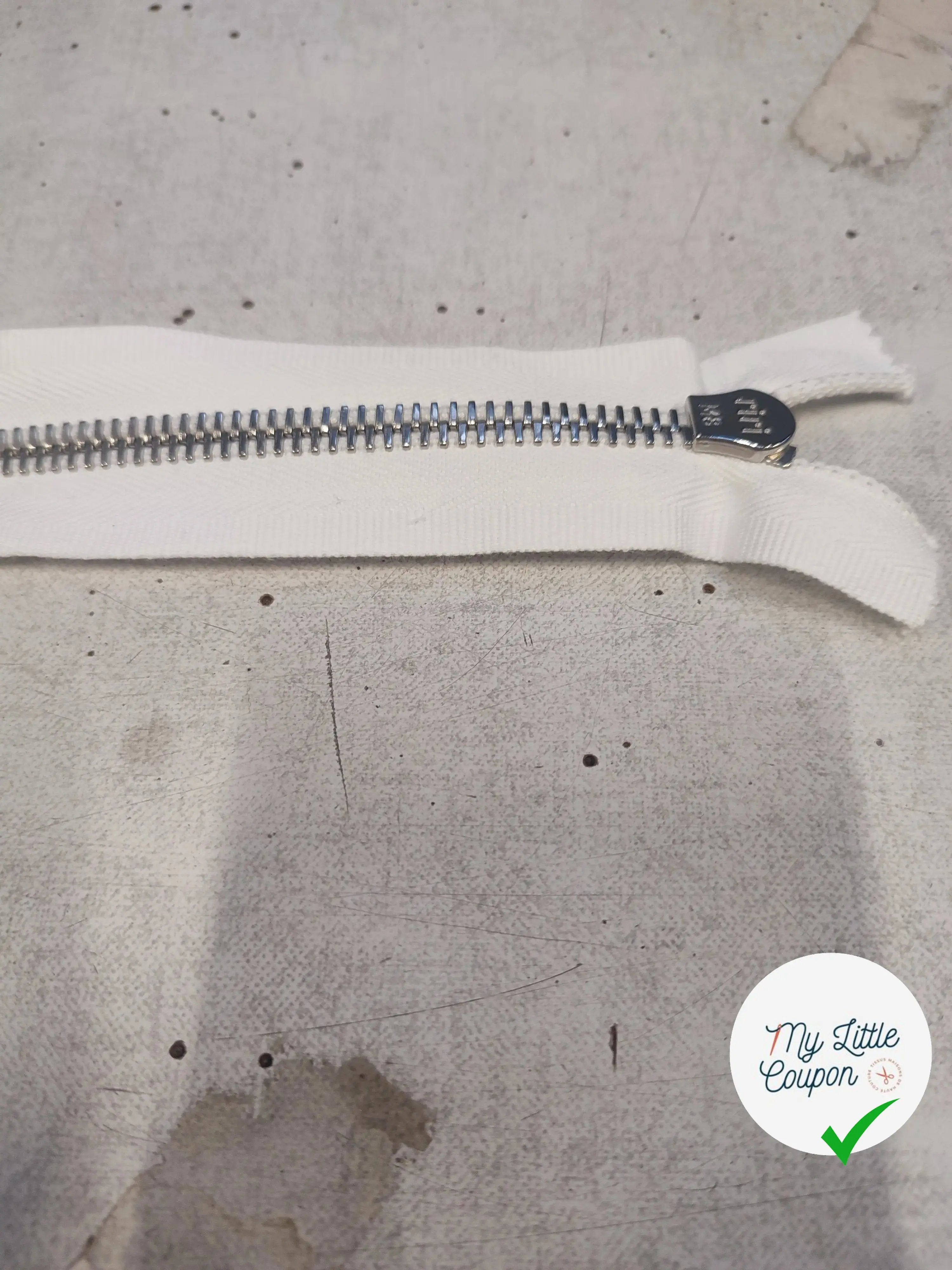 FERMETURE RIRI MÉTAL NON SÉPARABLE 16CM BLANC CASSÉ - My Little Coupon