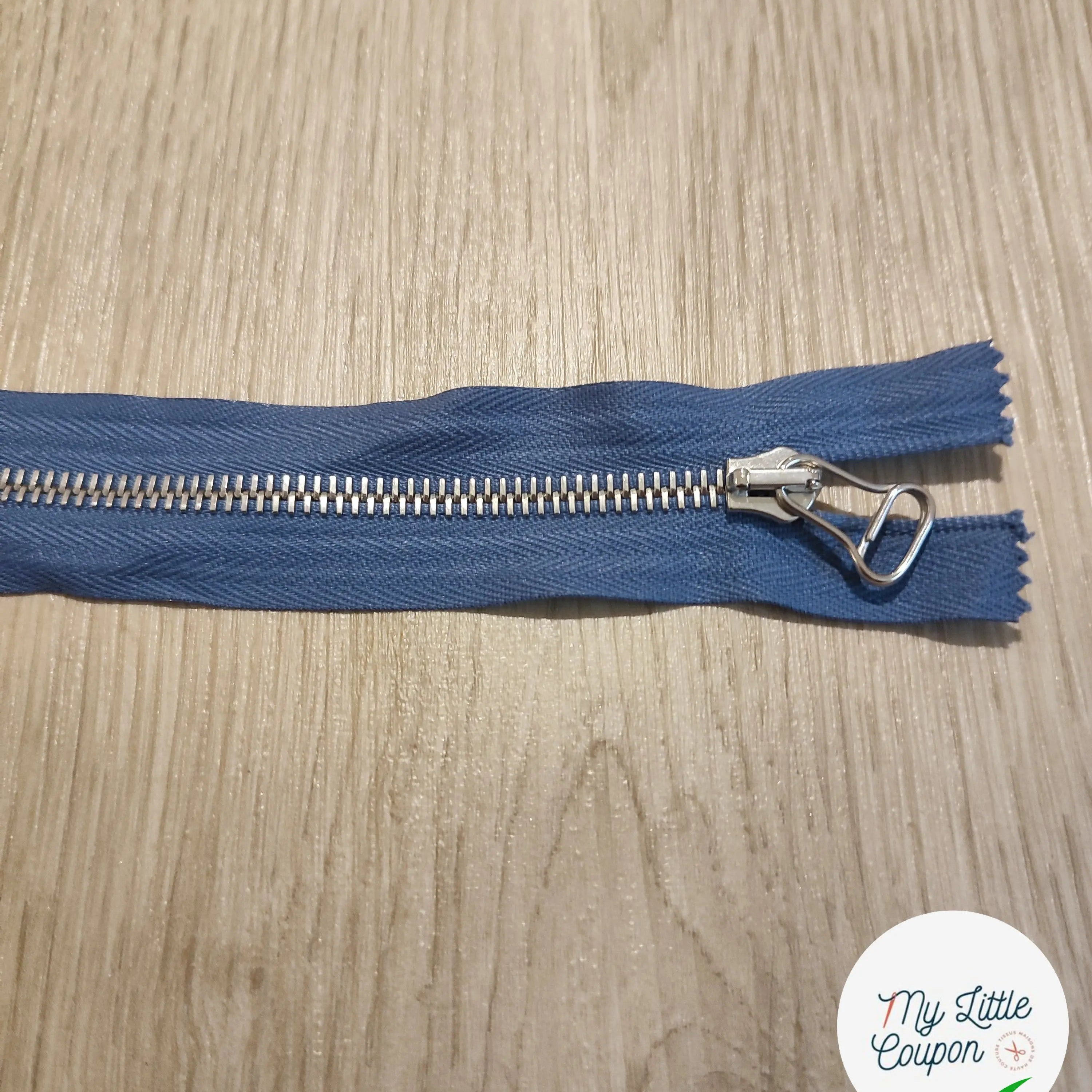 FERMETURE RIRI METAL SEPARABLE 65CM BLEU LAVANDE M6 - My Little Coupon