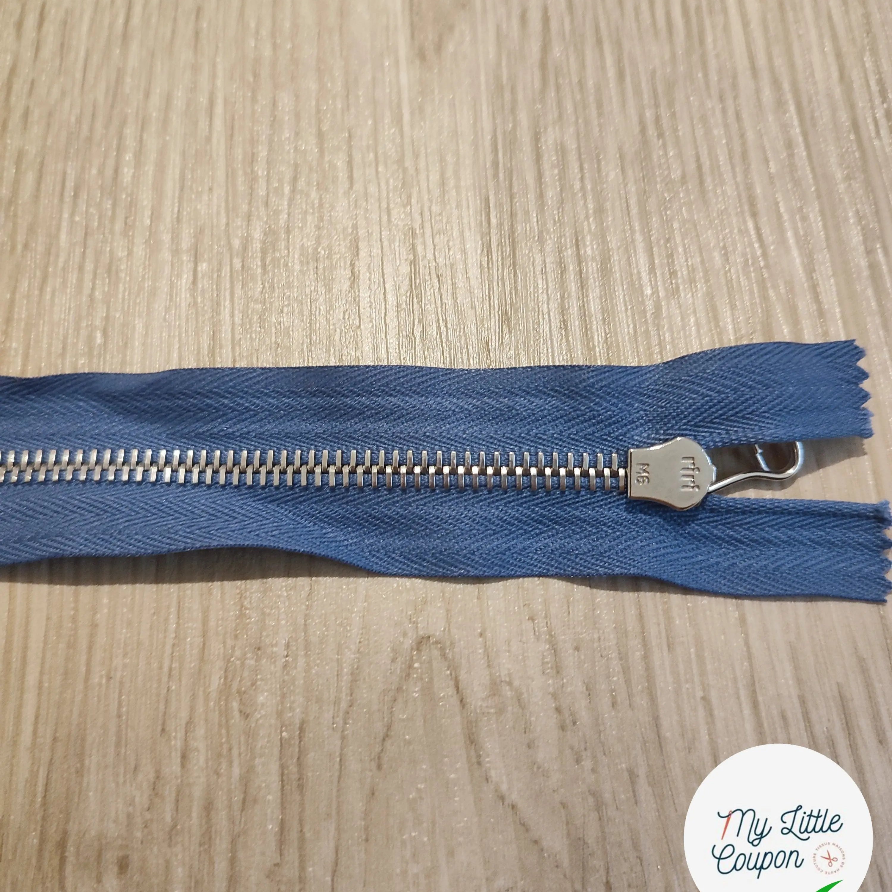 FERMETURE RIRI METAL SEPARABLE 65CM BLEU LAVANDE M6 - My Little Coupon