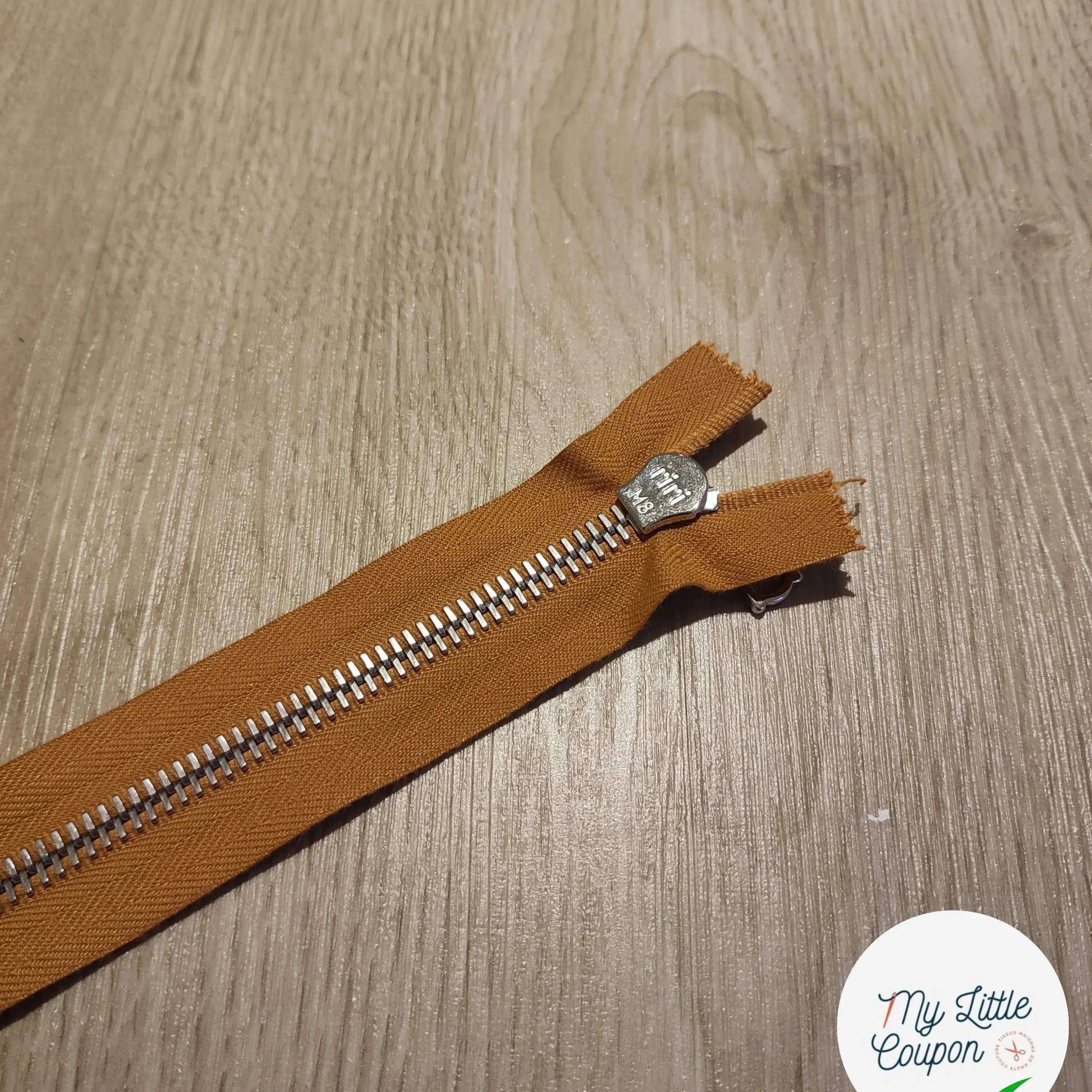 FERMETURE RIRI METAL SEPARABLE 80CM ORANGE CLAIR M8 - My Little Coupon