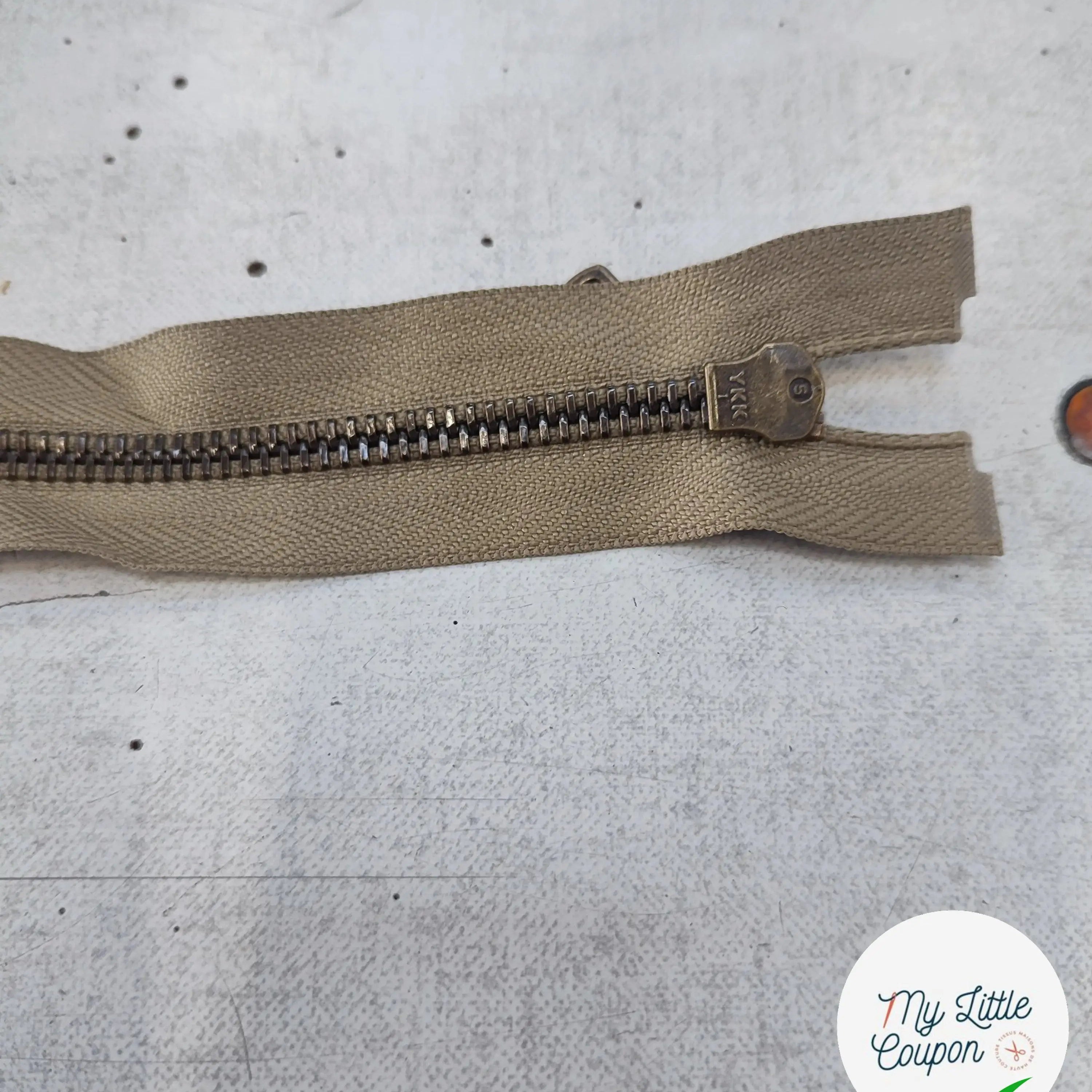 FERMETURE RIRI METAL SÉPARABLE 70CM MARRON CLAIR M6 - My Little Coupon