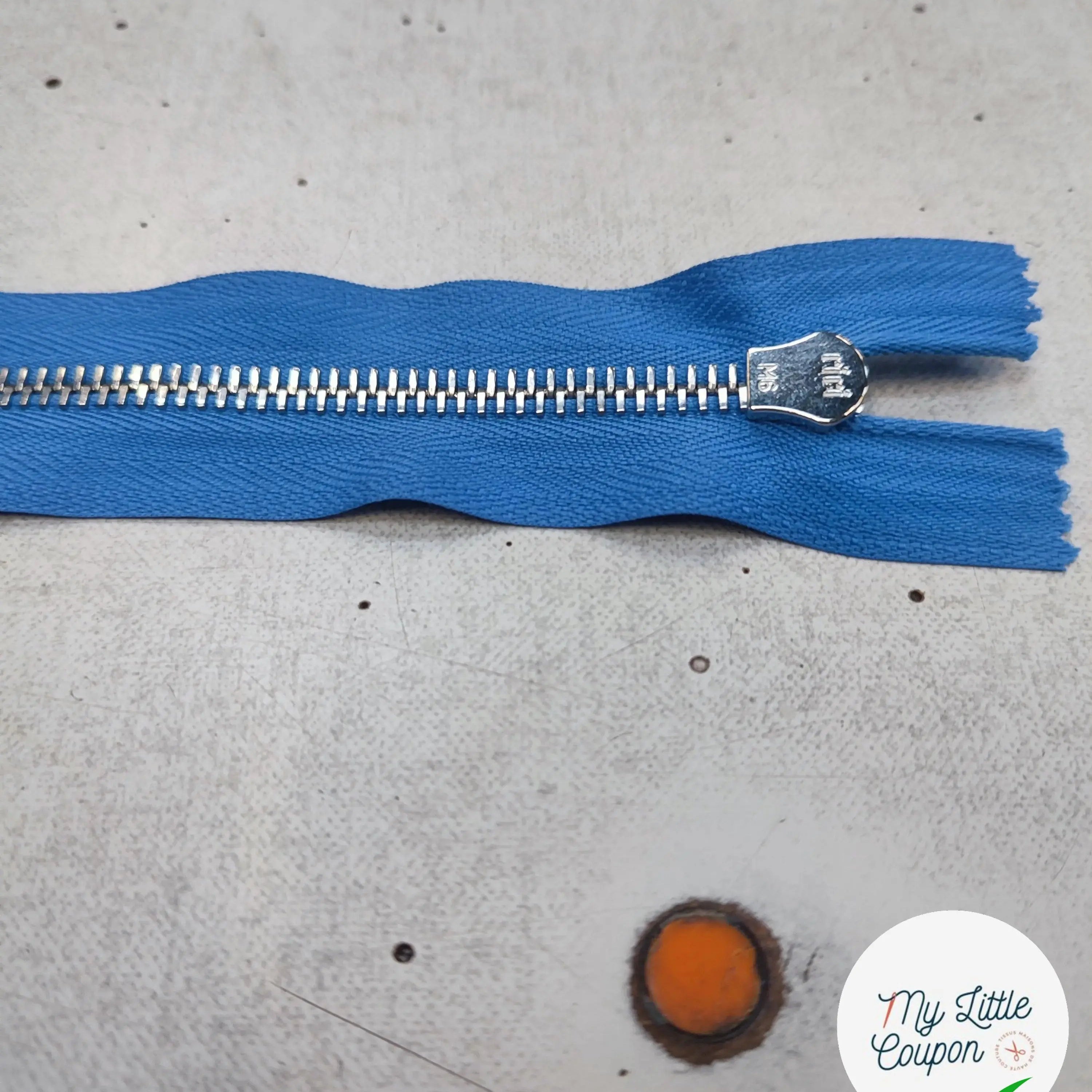 FERMETURE RIRI METAL NON SÉPARABLE 15CM BLEU CIEL M6 - My Little Coupon