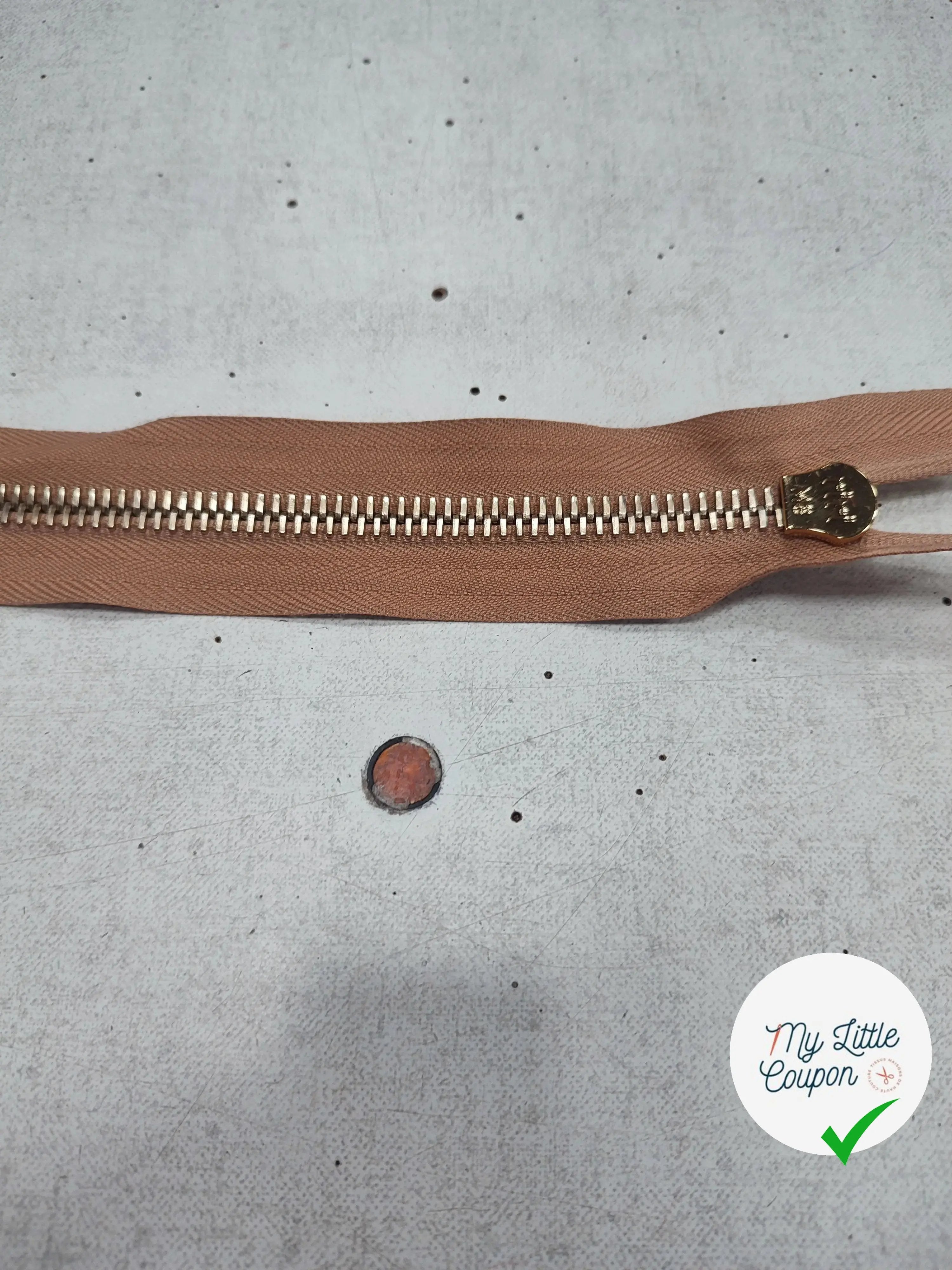 FERMETURE RIRI METAL SÉPARABLE MARRON CAFÉ M8 - My Little Coupon