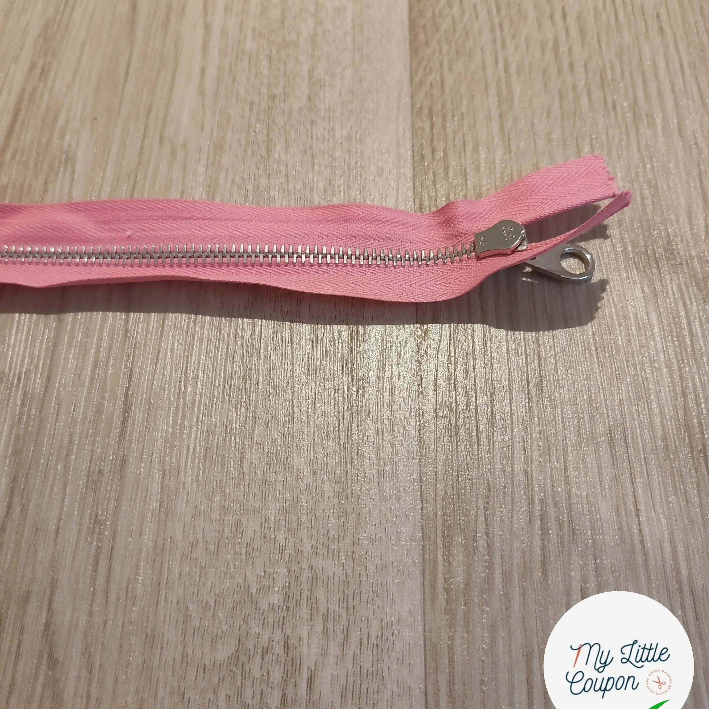 FERMETURE RIRI METAL SÉPARABLE 50CM ROSE M6 - My Little Coupon