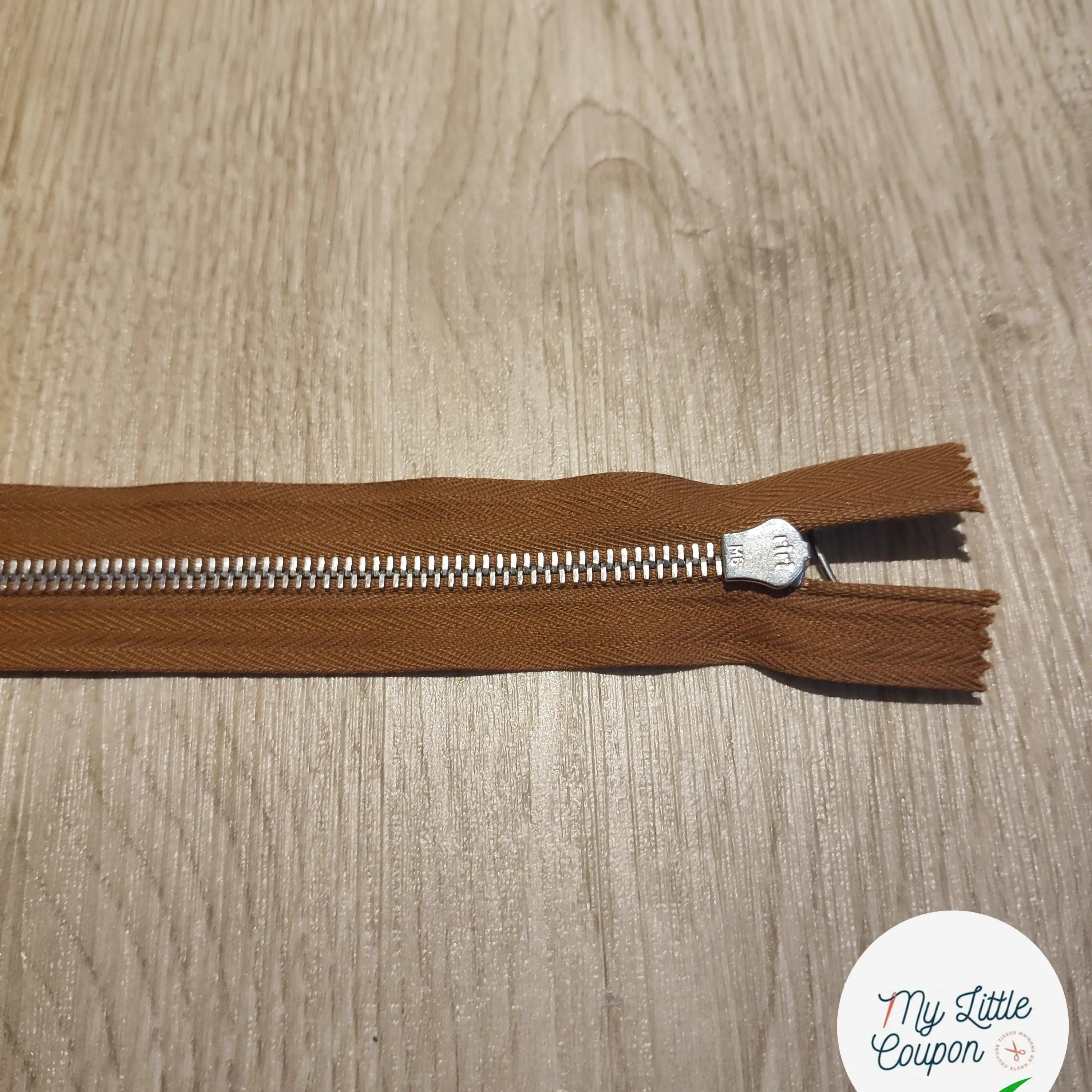 FERMETURE RIRI METAL SEPARABLE 70CM MARRON NOISETTE M6 - My Little Coupon